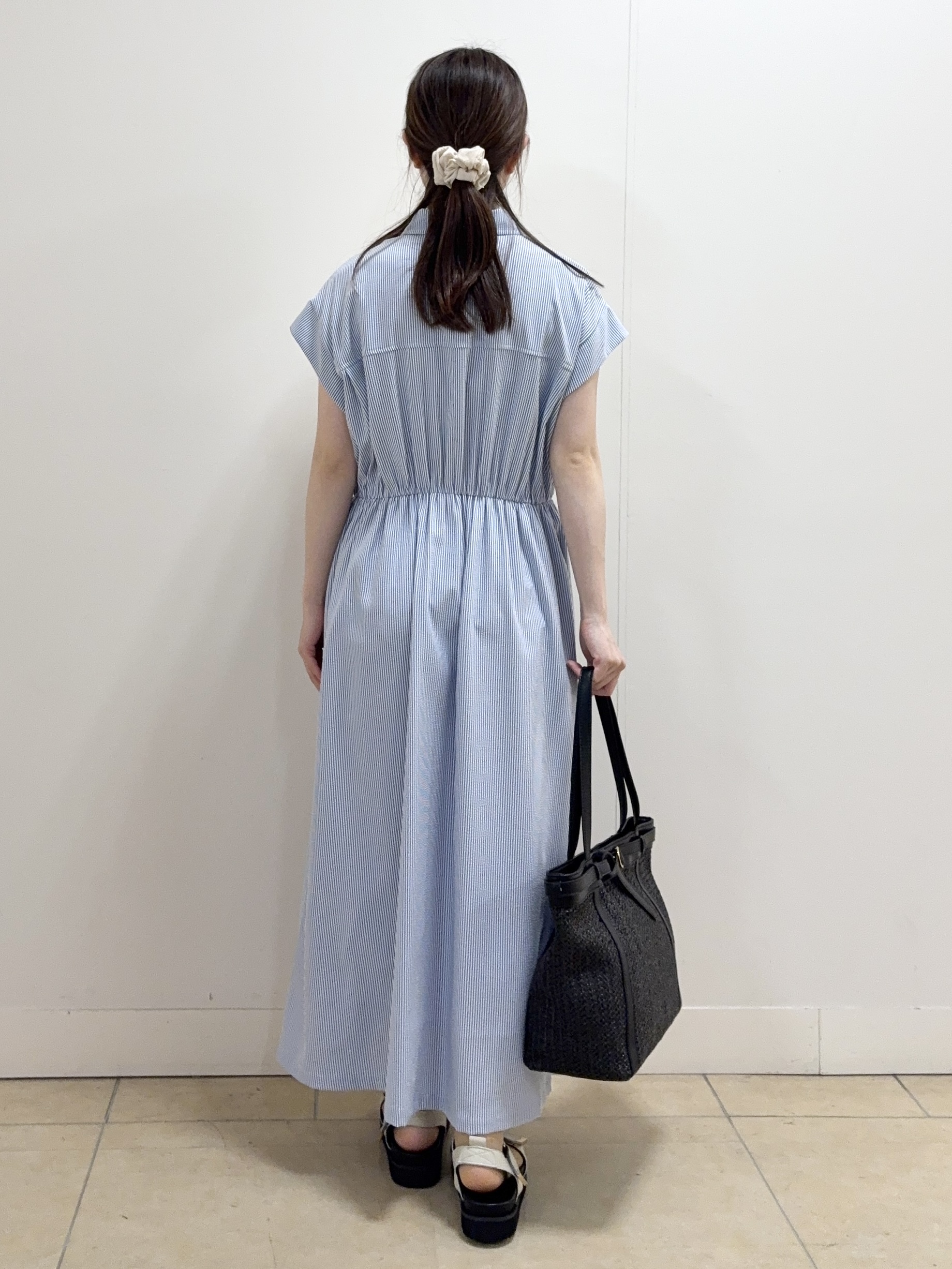 mikiさんの「Reflect｜フレンチスリーブシャツワンピース」を使ったコーディネート