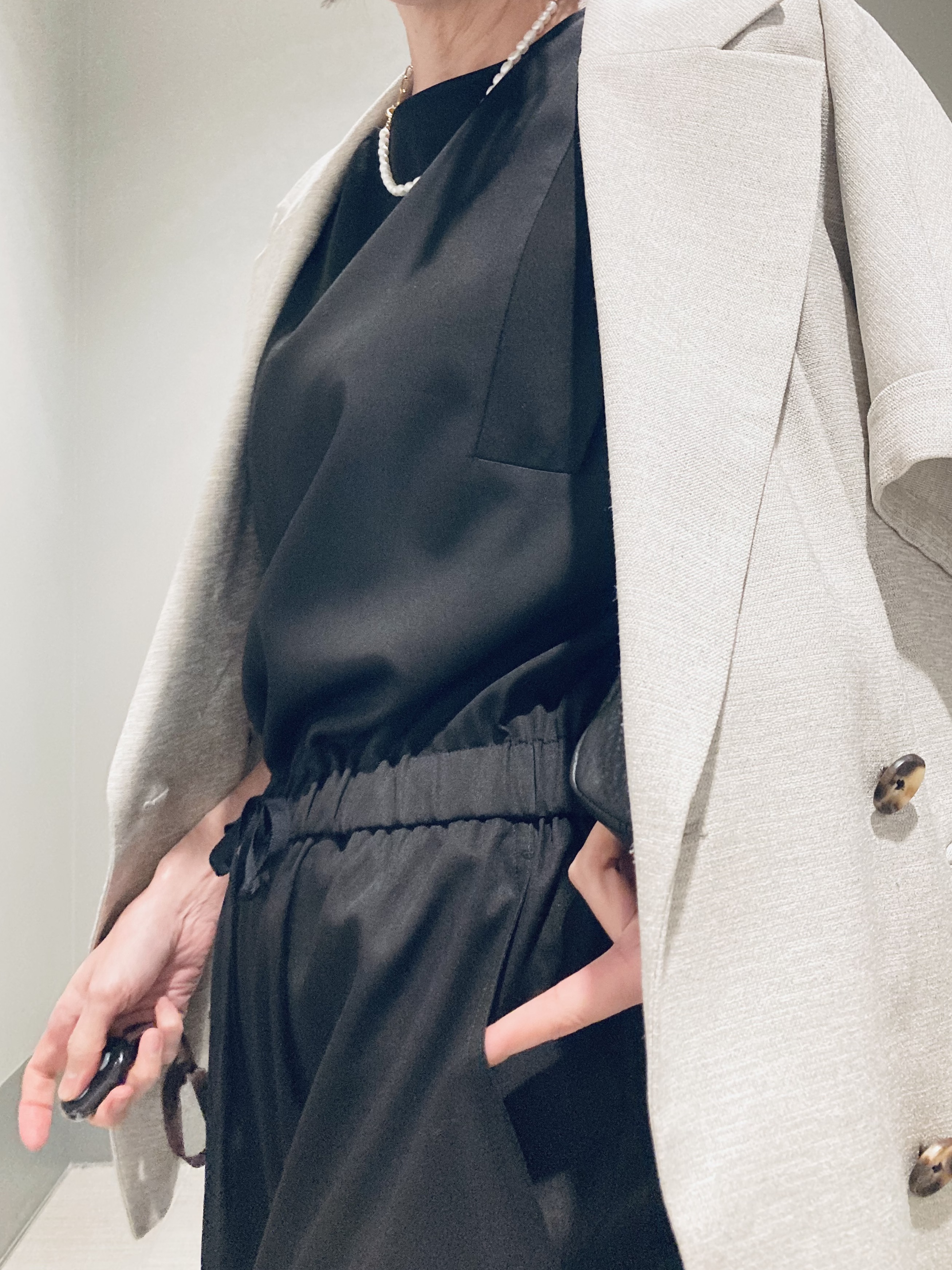 Furuさんの「DRESSTERIOR｜【ウォッシャブル】フレンチスリーブ コンビネゾン」を使ったコーディネート