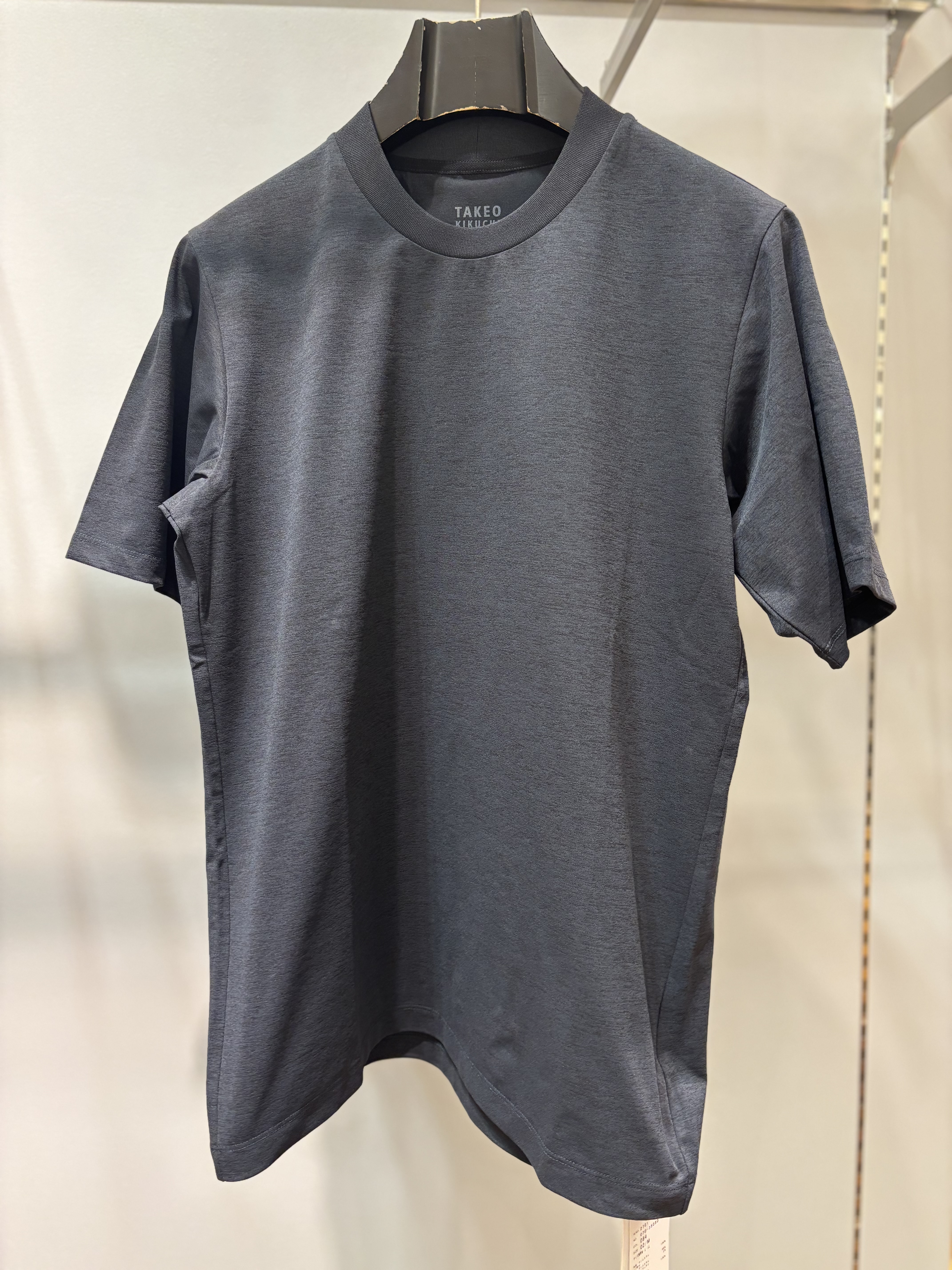 ヒナさんの「TAKEO KIKUCHI｜【汗染み軽減/接触冷感】テーラード Tシャツ」を使ったコーディネート