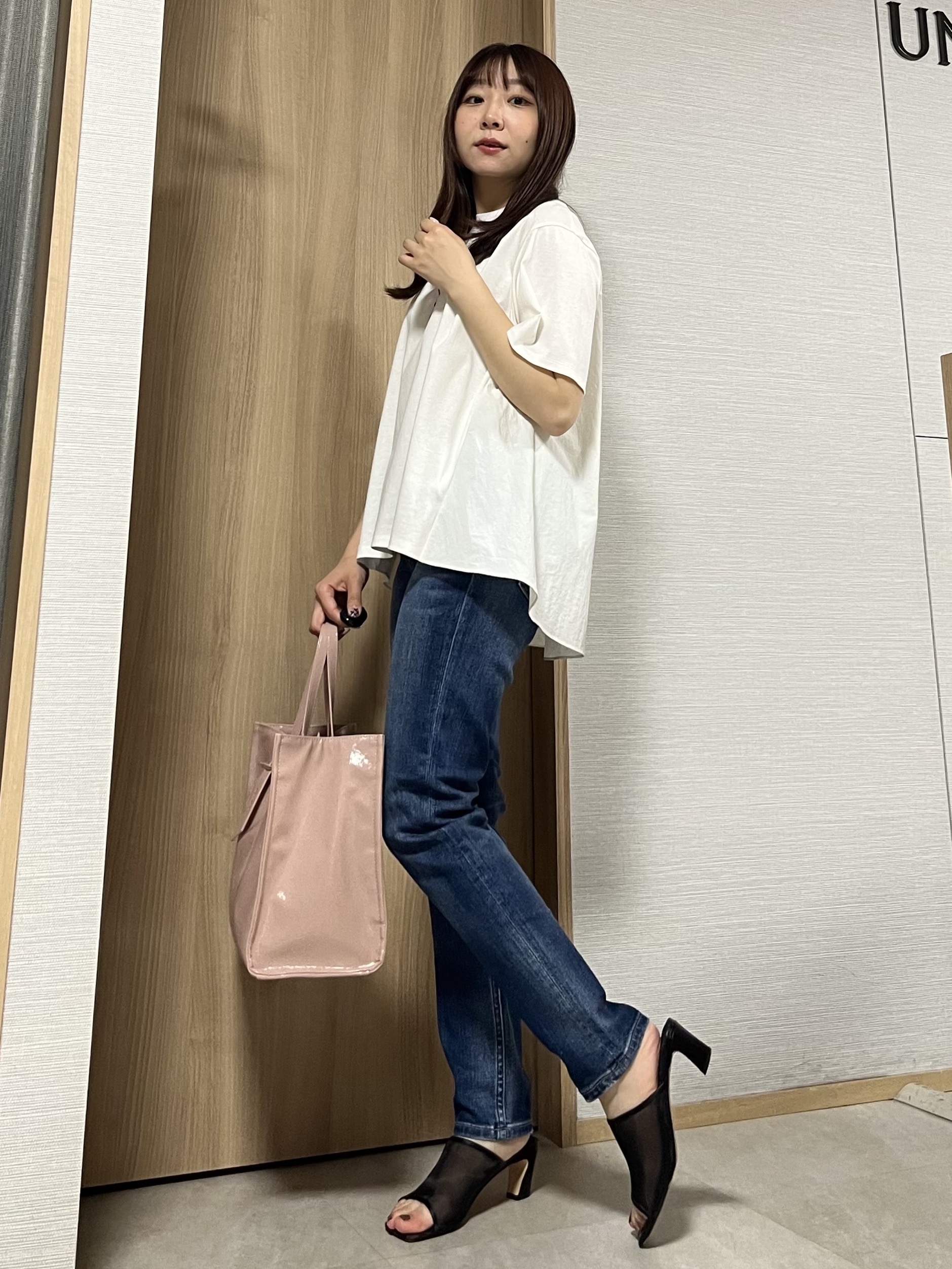 KAHOさんの「UNTITLED｜【洗える/Tシャツ】異素材ドッキングプルオーバー」を使ったコーディネート