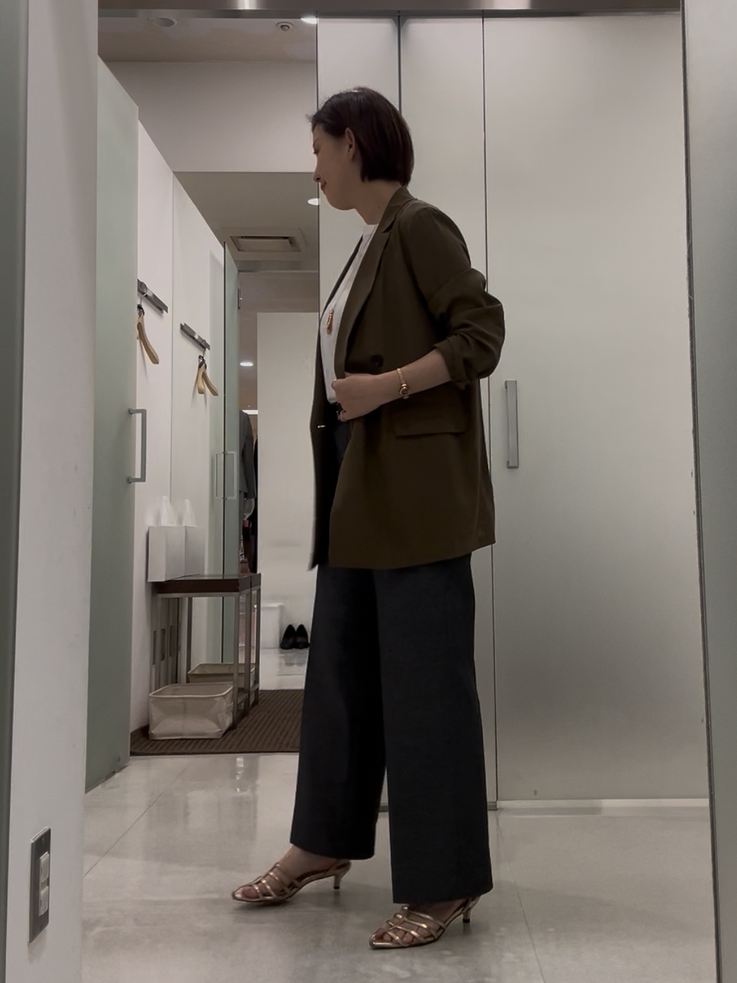 まどかさんの「UNTITLED｜【セットアップ可/接触冷感/通気性】ドライシアーダブルジャケット」を使ったコーディネート