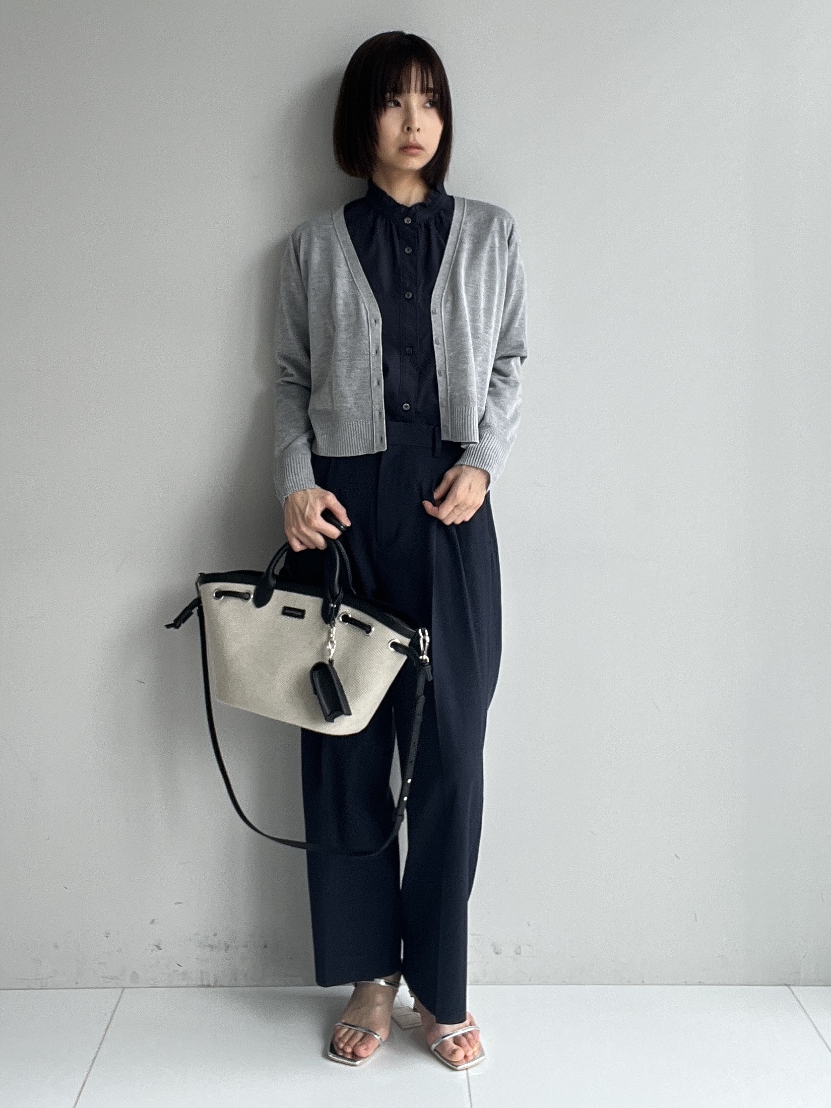 misaさんの「DRESSTERIOR｜【otonaMUSE5月号掲載】キャンバス&times;レザーバッグ」を使ったコーディネート