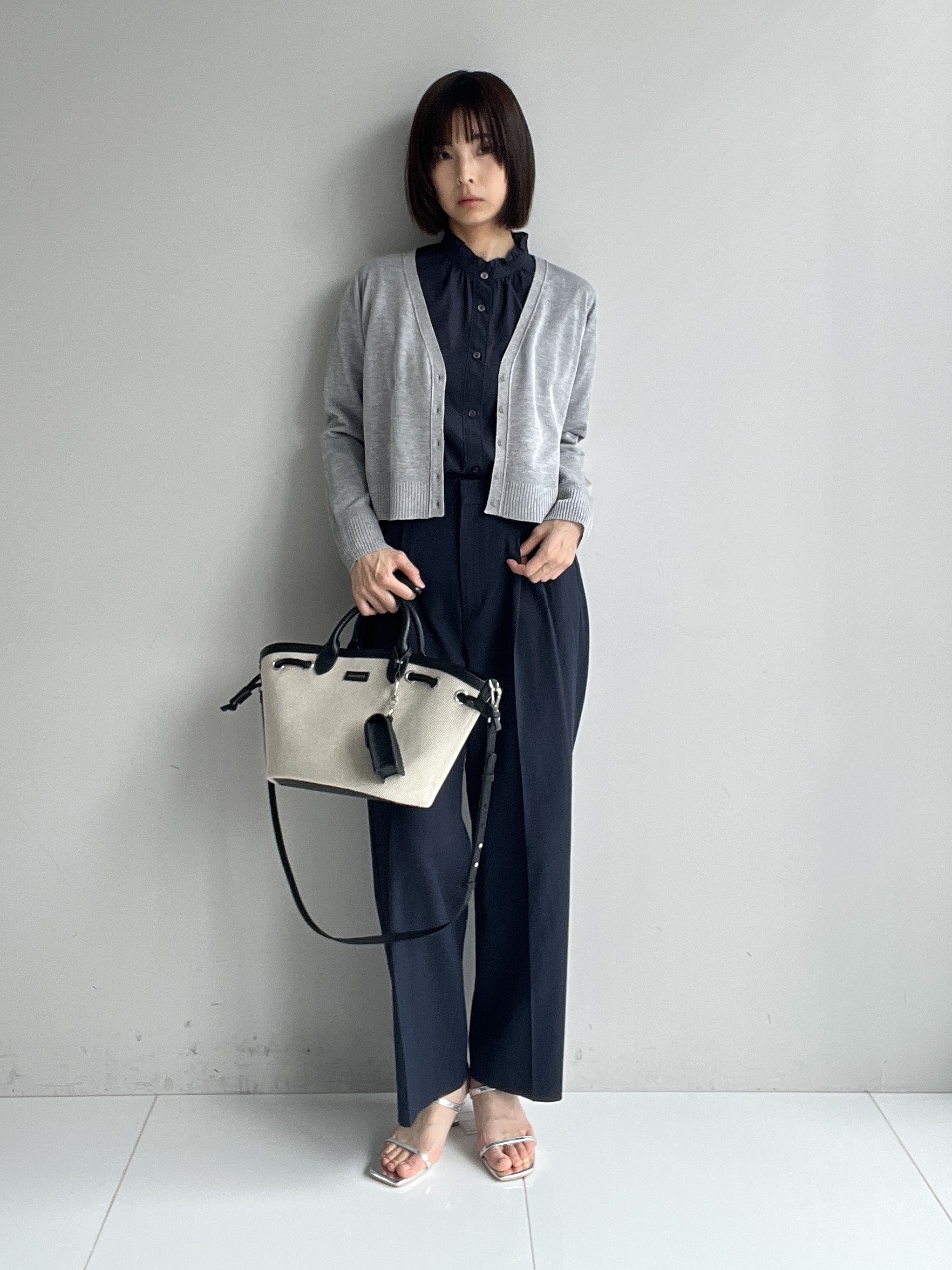 misaさんの「DRESSTERIOR｜【otonaMUSE5月号掲載】キャンバス&times;レザーバッグ」を使ったコーディネート