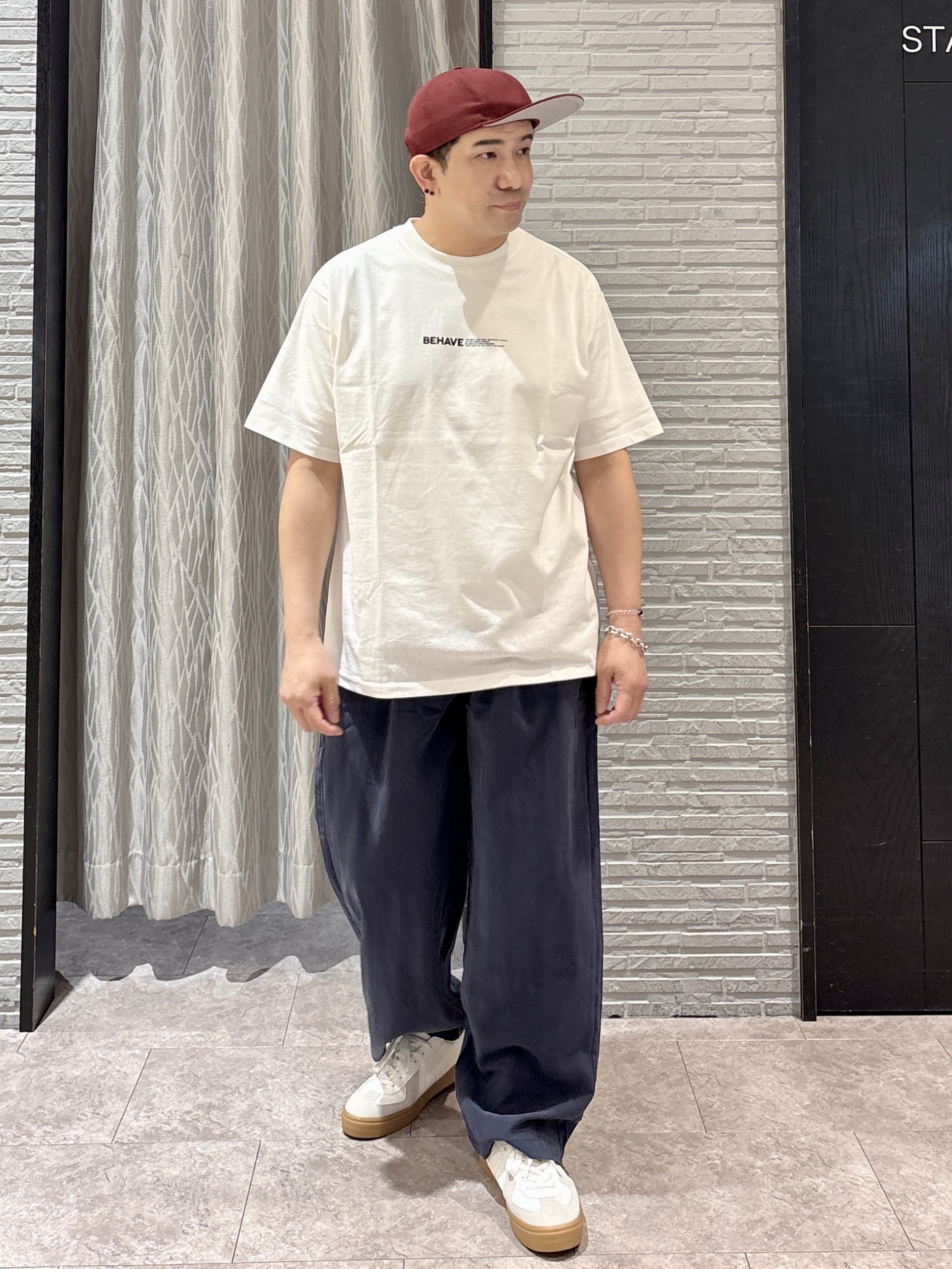 Pーyamaさんの「THE SHOP TK｜メッシュ ストライプ半袖シャツ 洗濯機OK／通気性◎」を使ったコーディネート