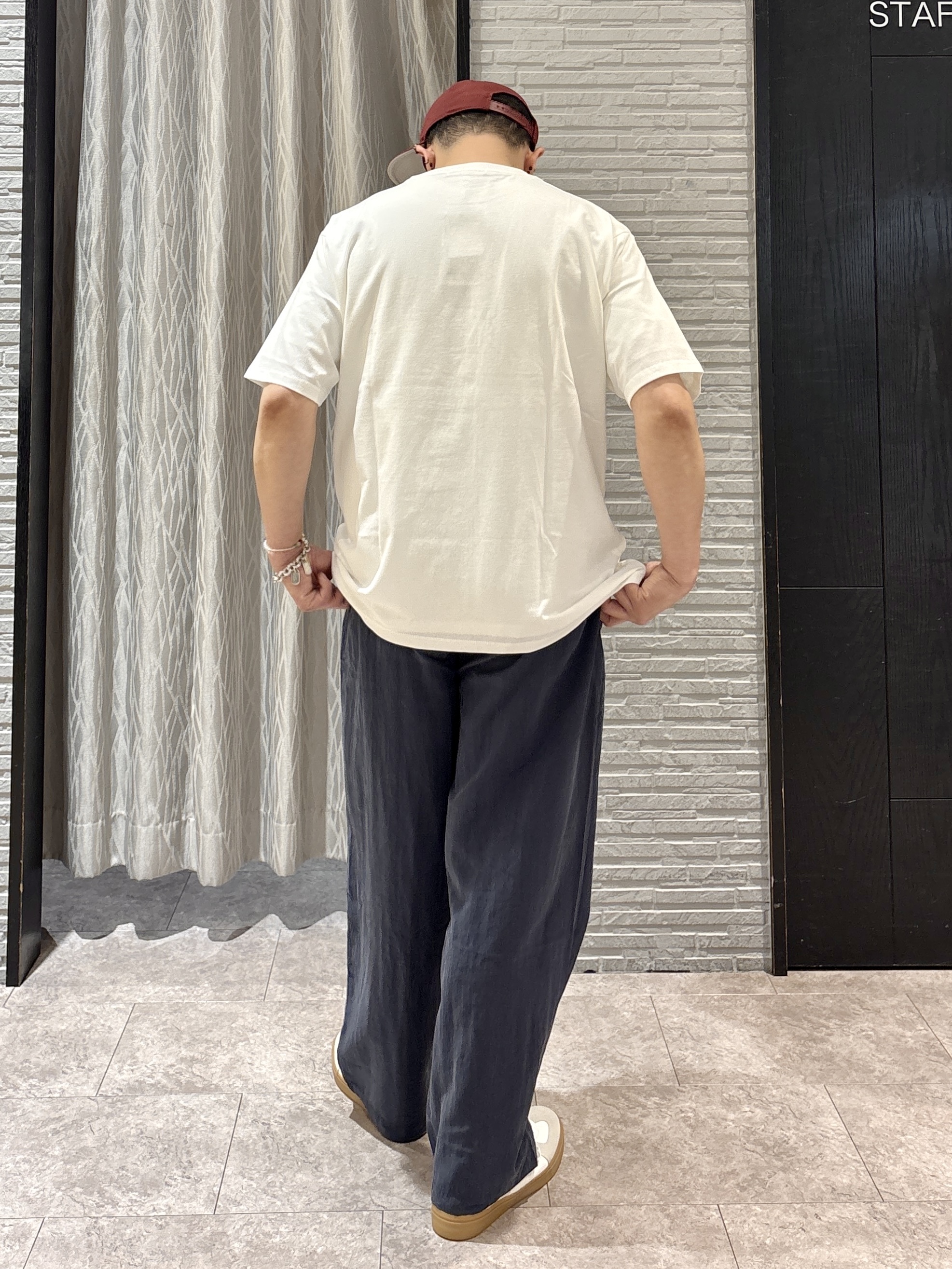 Pーyamaさんの「THE SHOP TK｜メッシュ ストライプ半袖シャツ 洗濯機OK／通気性◎」を使ったコーディネート