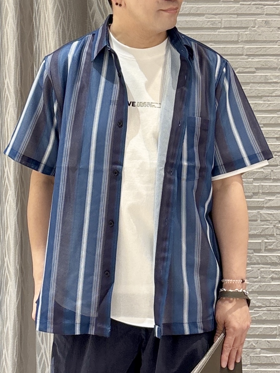 Pーyamaさんの「THE SHOP TK｜メッシュ ストライプ半袖シャツ 洗濯機OK／通気性◎」を使ったコーディネート