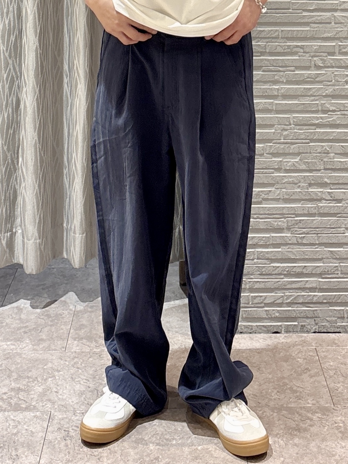 Pーyamaさんの「THE SHOP TK｜メッシュ ストライプ半袖シャツ 洗濯機OK／通気性◎」を使ったコーディネート