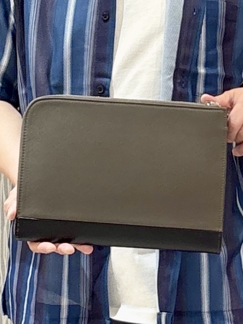 Pーyamaさんの「THE SHOP TK｜メッシュ ストライプ半袖シャツ 洗濯機OK／通気性◎」を使ったコーディネート