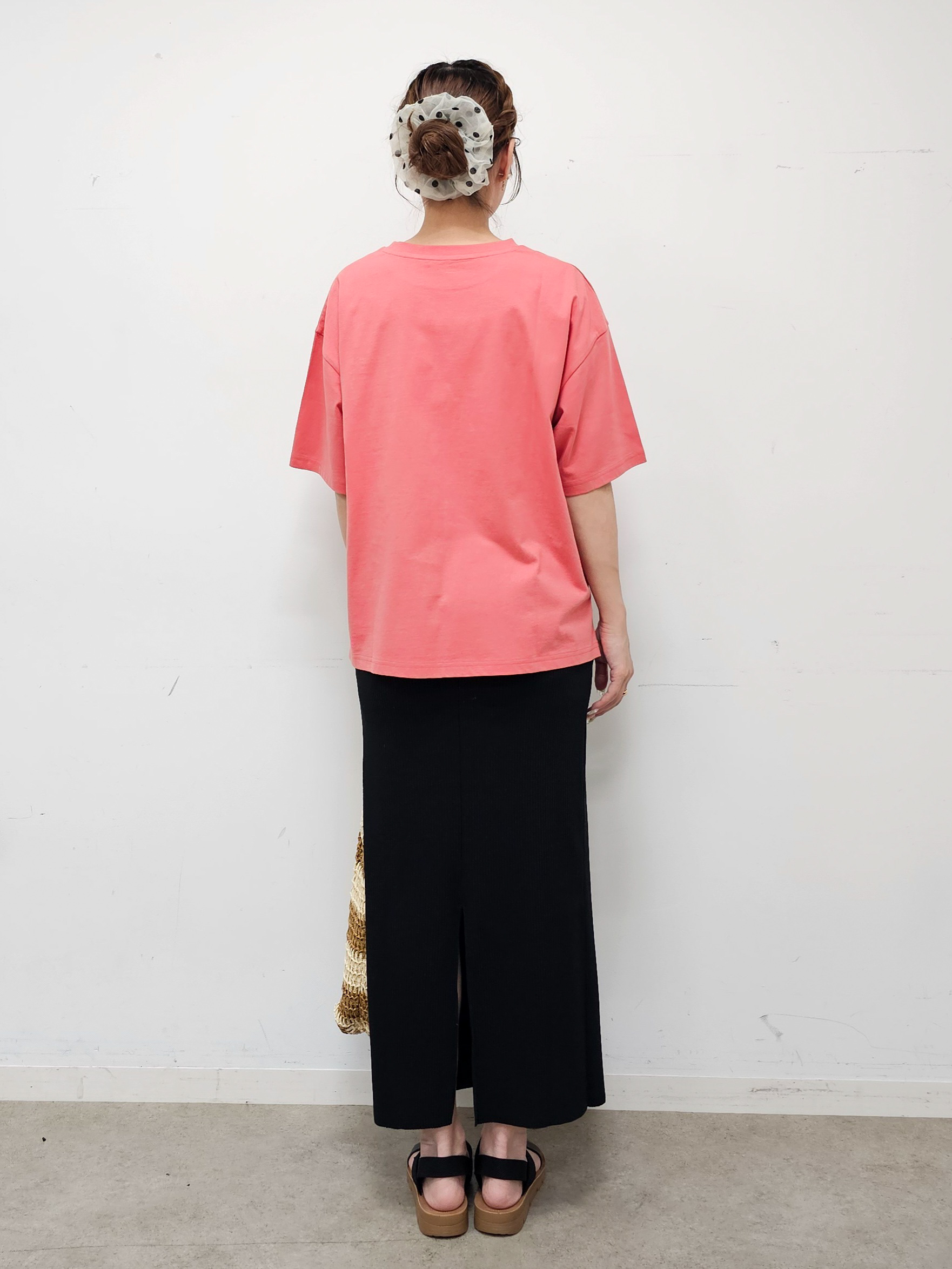 ゆゆさんの「SHOO･LA･RUE｜【綿100%/S-LL/プチプラ】ゆるシルエット シンプルTシャツ」を使ったコーディネート