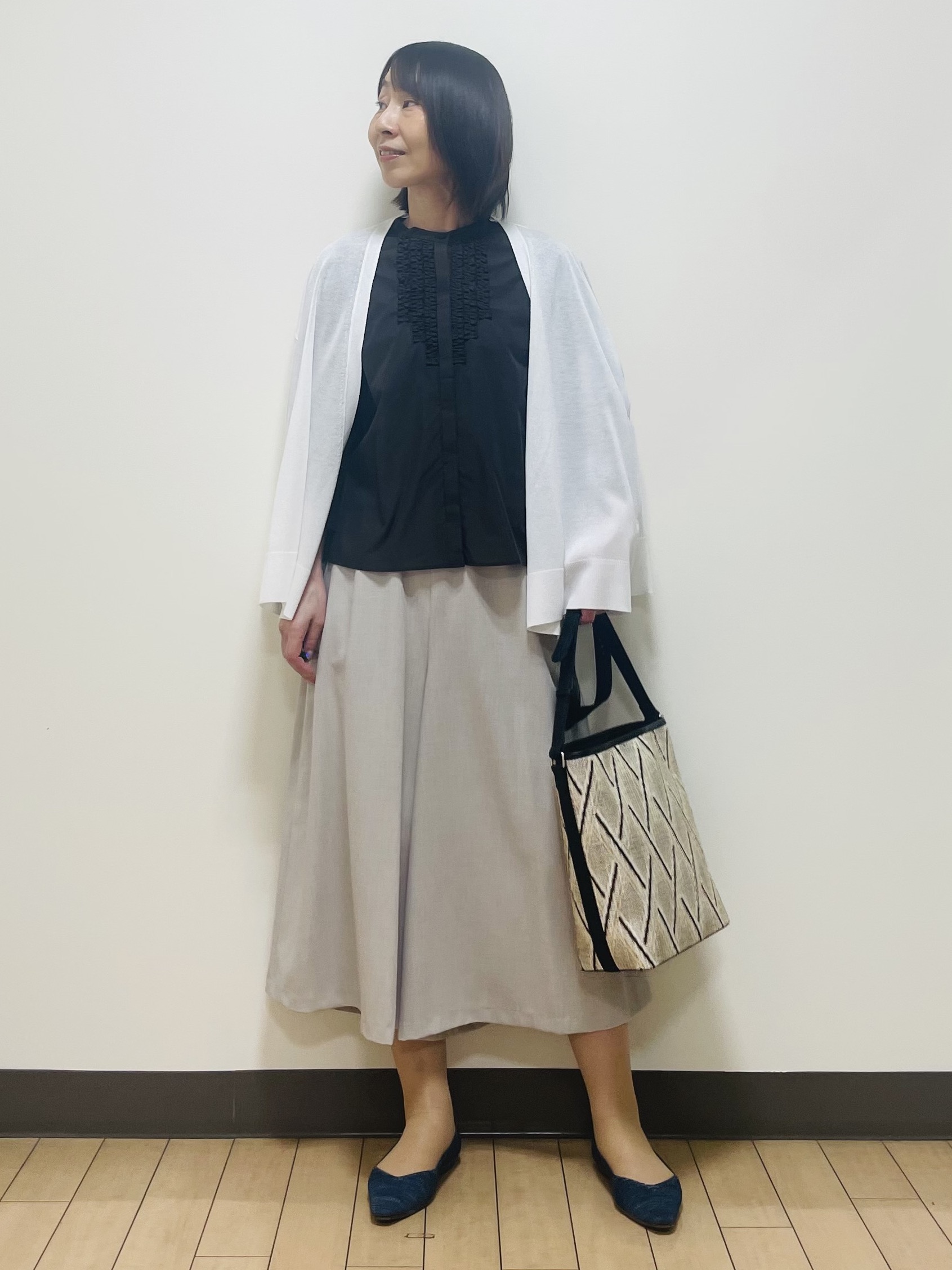 Riiさんの「Reflect｜【冷房対策に◎】すっきり見え着流しカーディガン」を使ったコーディネート