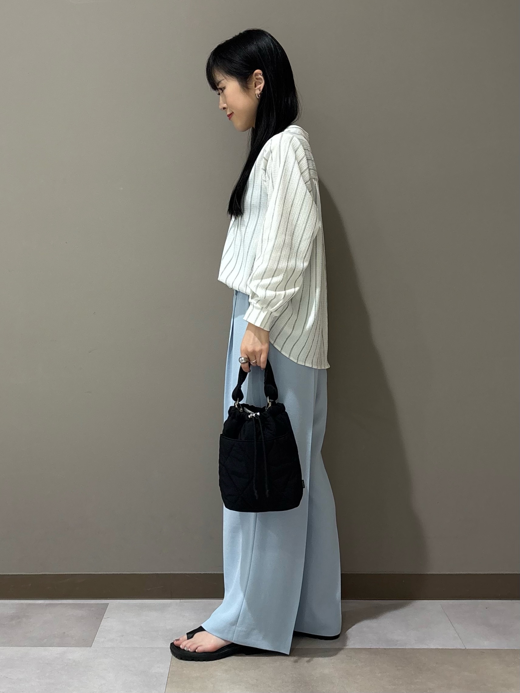 KEIKOさんの「INDIVI｜【洗える／着心地楽ちん】ブラウス風ストライプカットソートップス」を使ったコーディネート