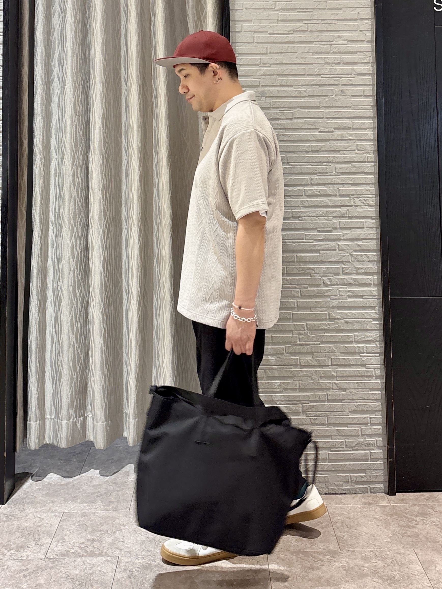 Pーyamaさんの「THE SHOP TK｜【シンプルすぎない大人の表情】ケーブルフクレポロシャツ 吸水速乾/UVケア/洗濯機OK」を使ったコーディネート