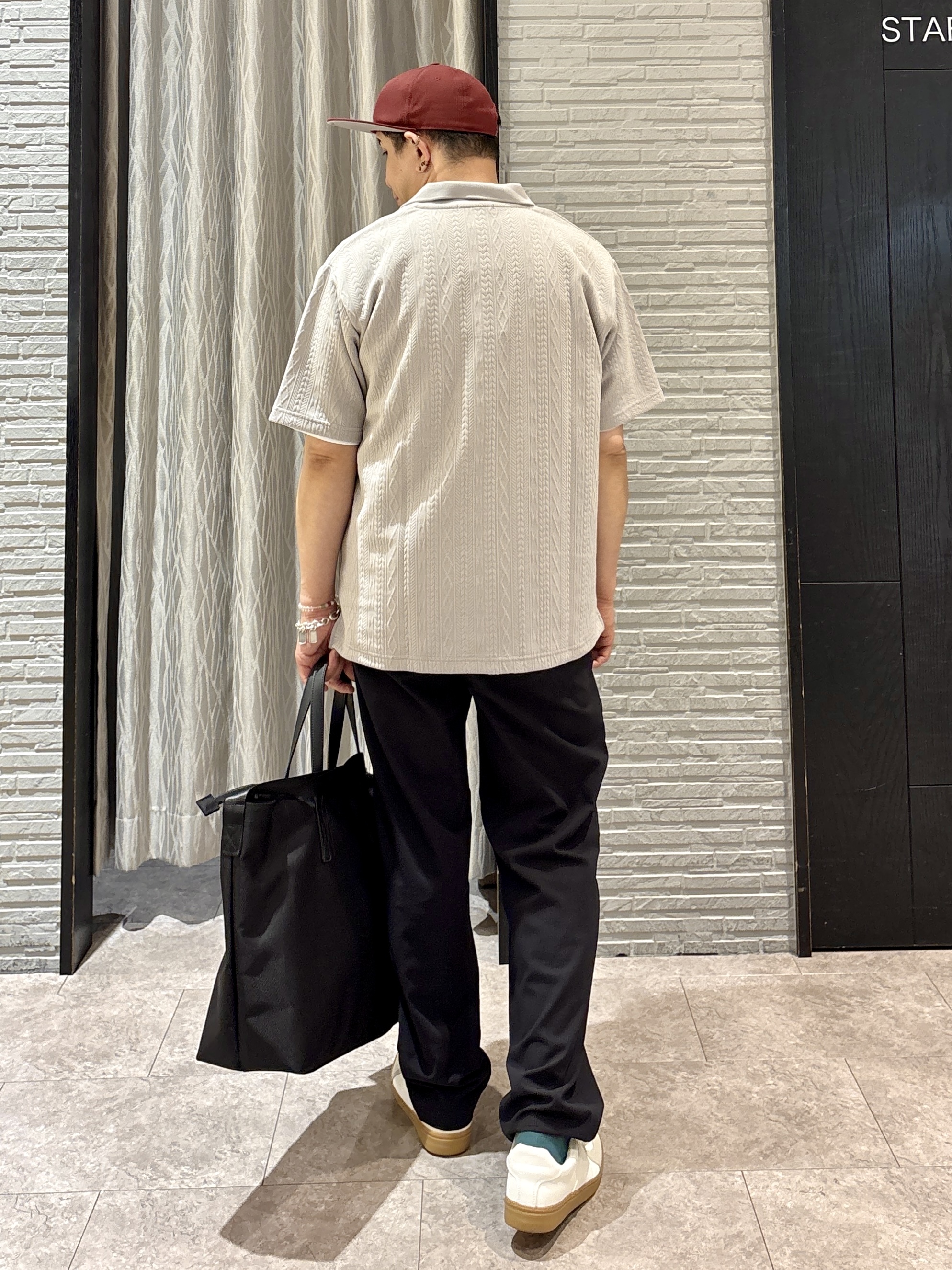 Pーyamaさんの「THE SHOP TK｜【シンプルすぎない大人の表情】ケーブルフクレポロシャツ 吸水速乾/UVケア/洗濯機OK」を使ったコーディネート