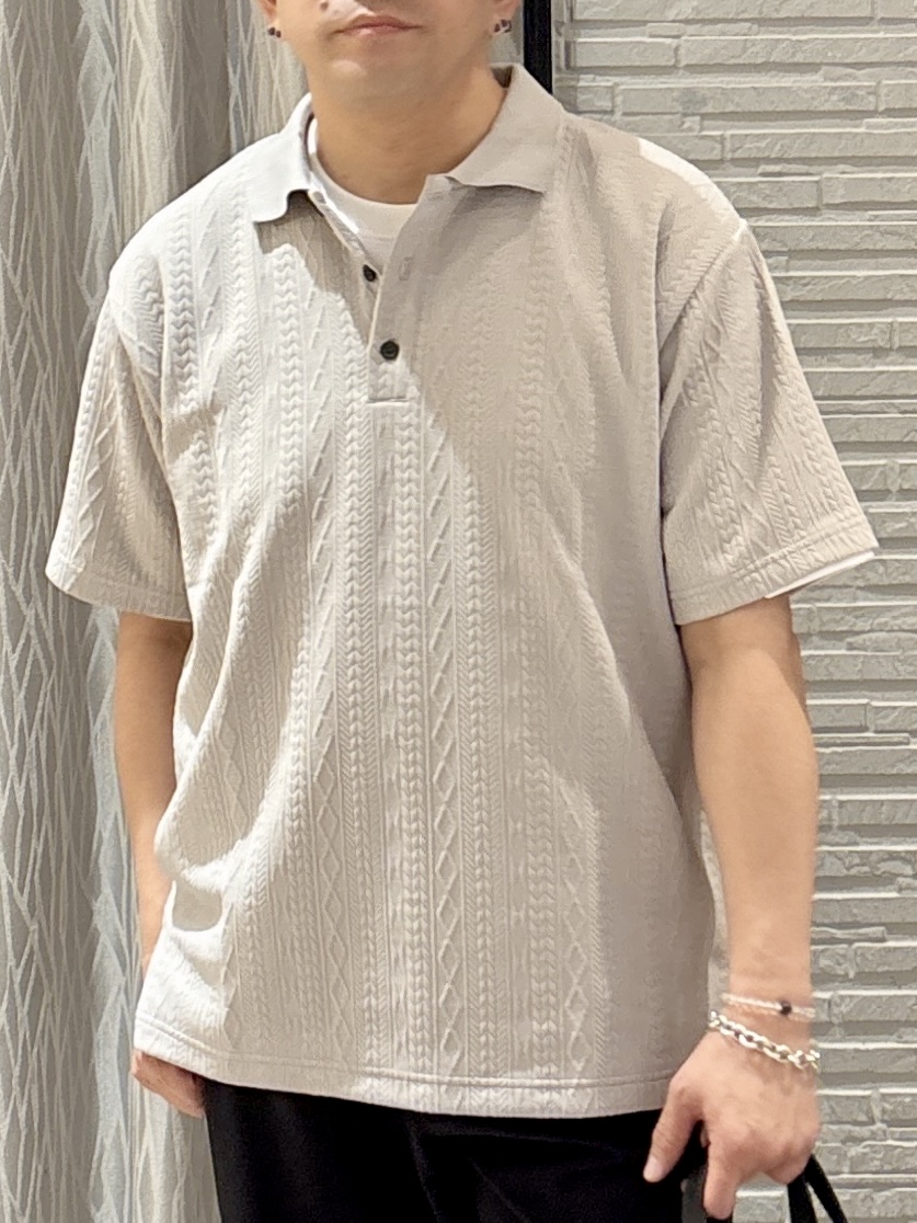 Pーyamaさんの「THE SHOP TK｜【シンプルすぎない大人の表情】ケーブルフクレポロシャツ 吸水速乾/UVケア/洗濯機OK」を使ったコーディネート