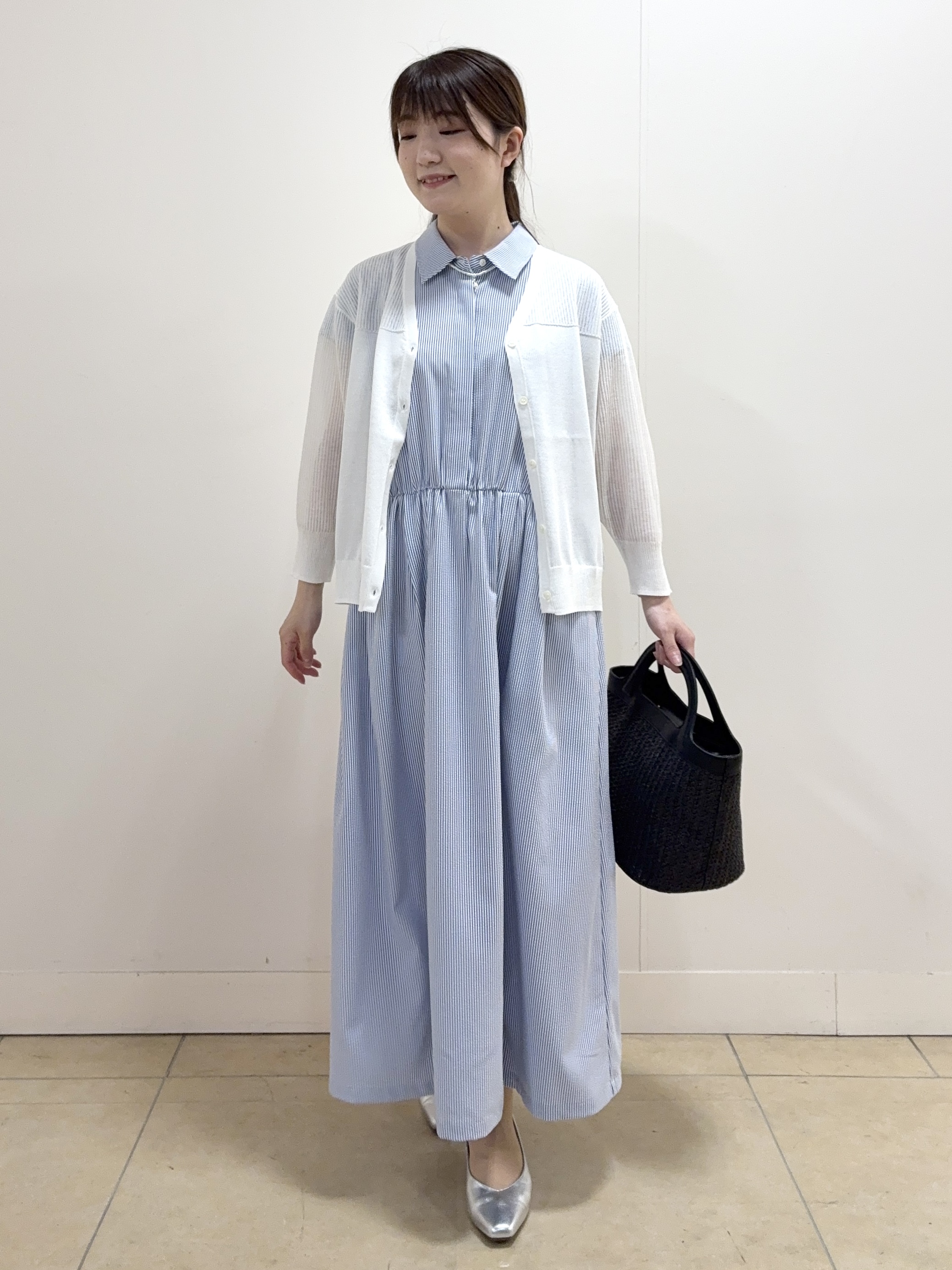 mikiさんの「Reflect｜Vネックニットカーディガン」を使ったコーディネート