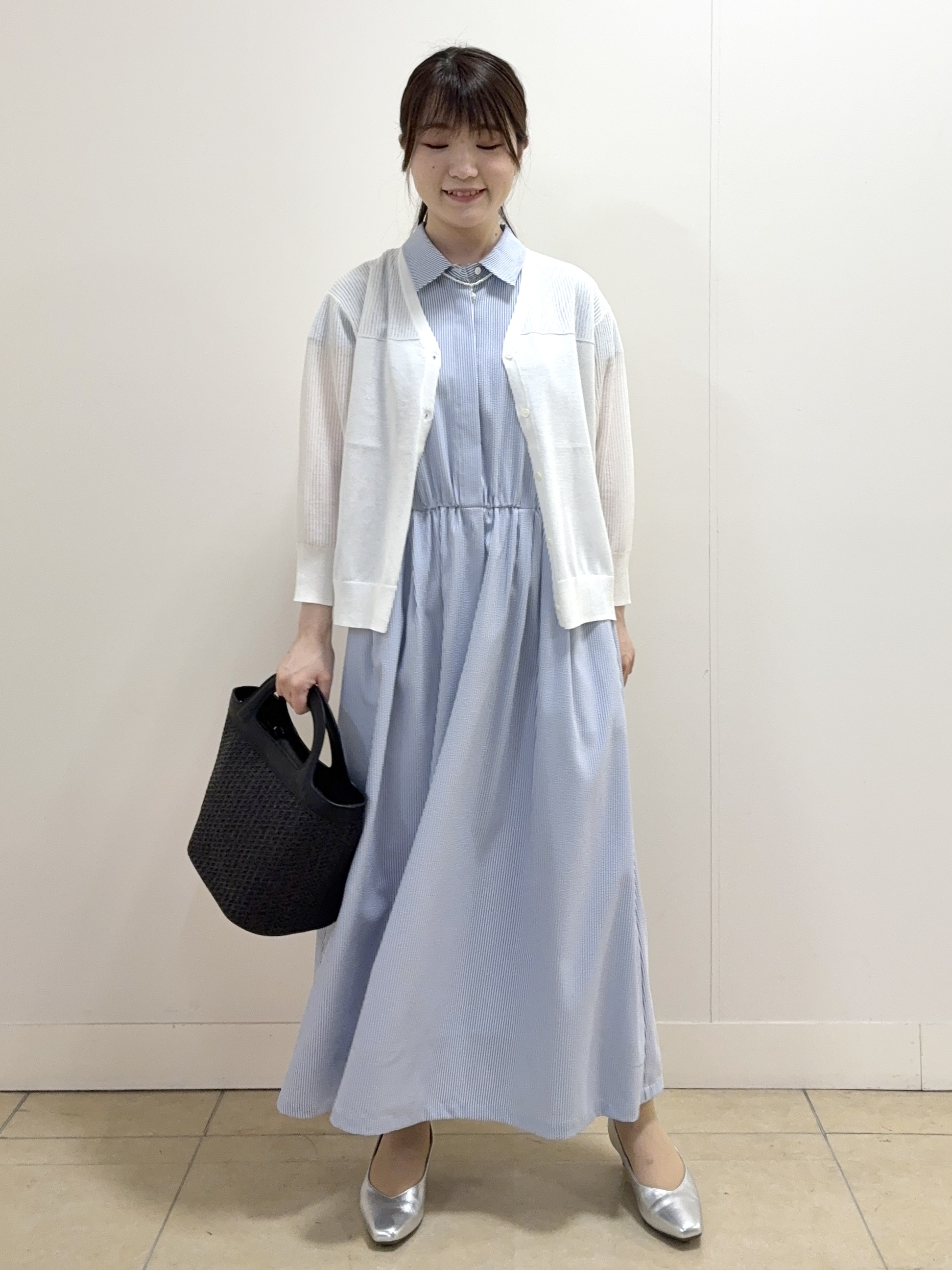 mikiさんの「Reflect｜Vネックニットカーディガン」を使ったコーディネート