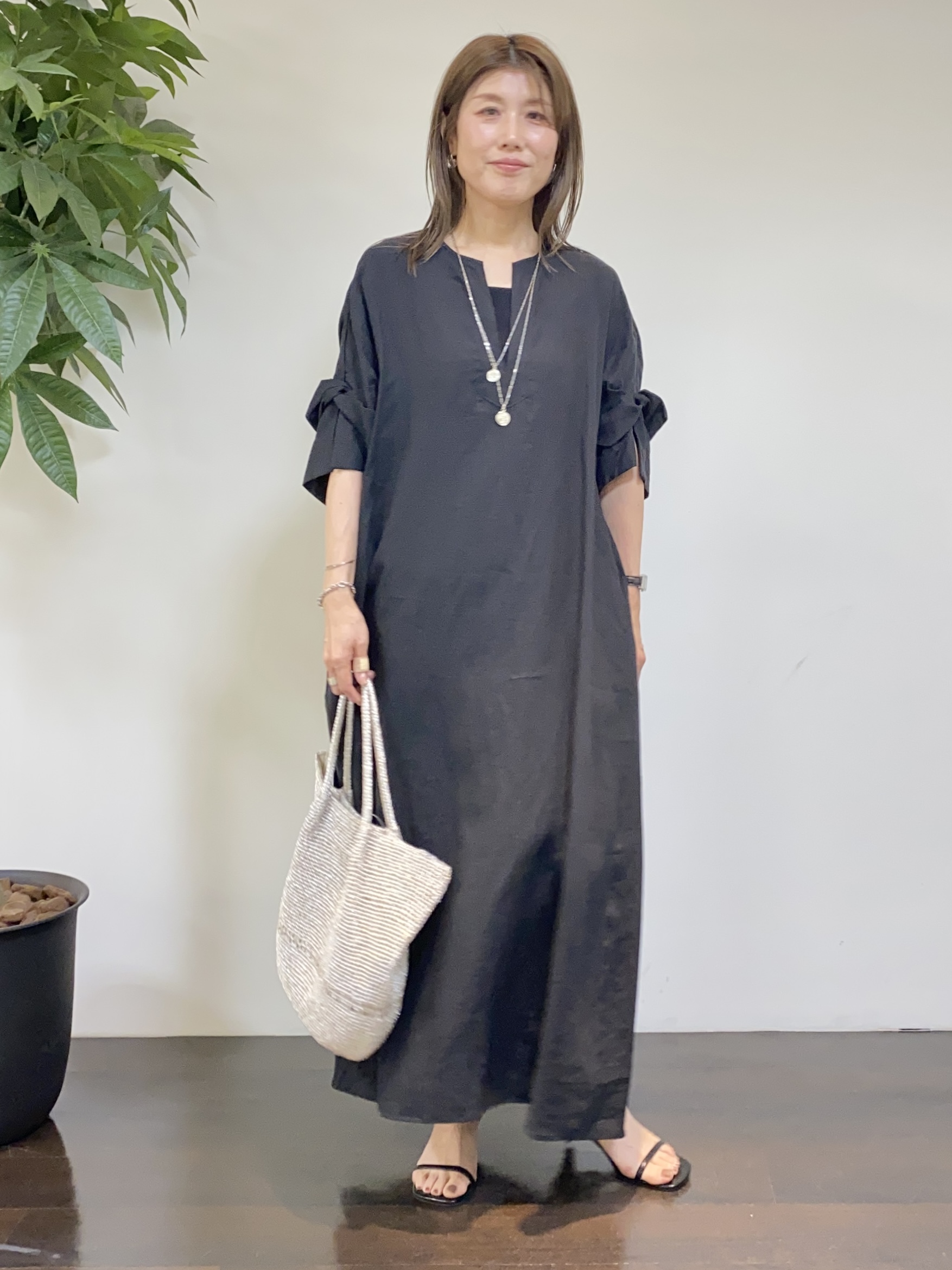 tomoさんの「UNTITLED｜【接触冷感/UVカット/遮熱機能】フライスジャージカーディガン」を使ったコーディネート