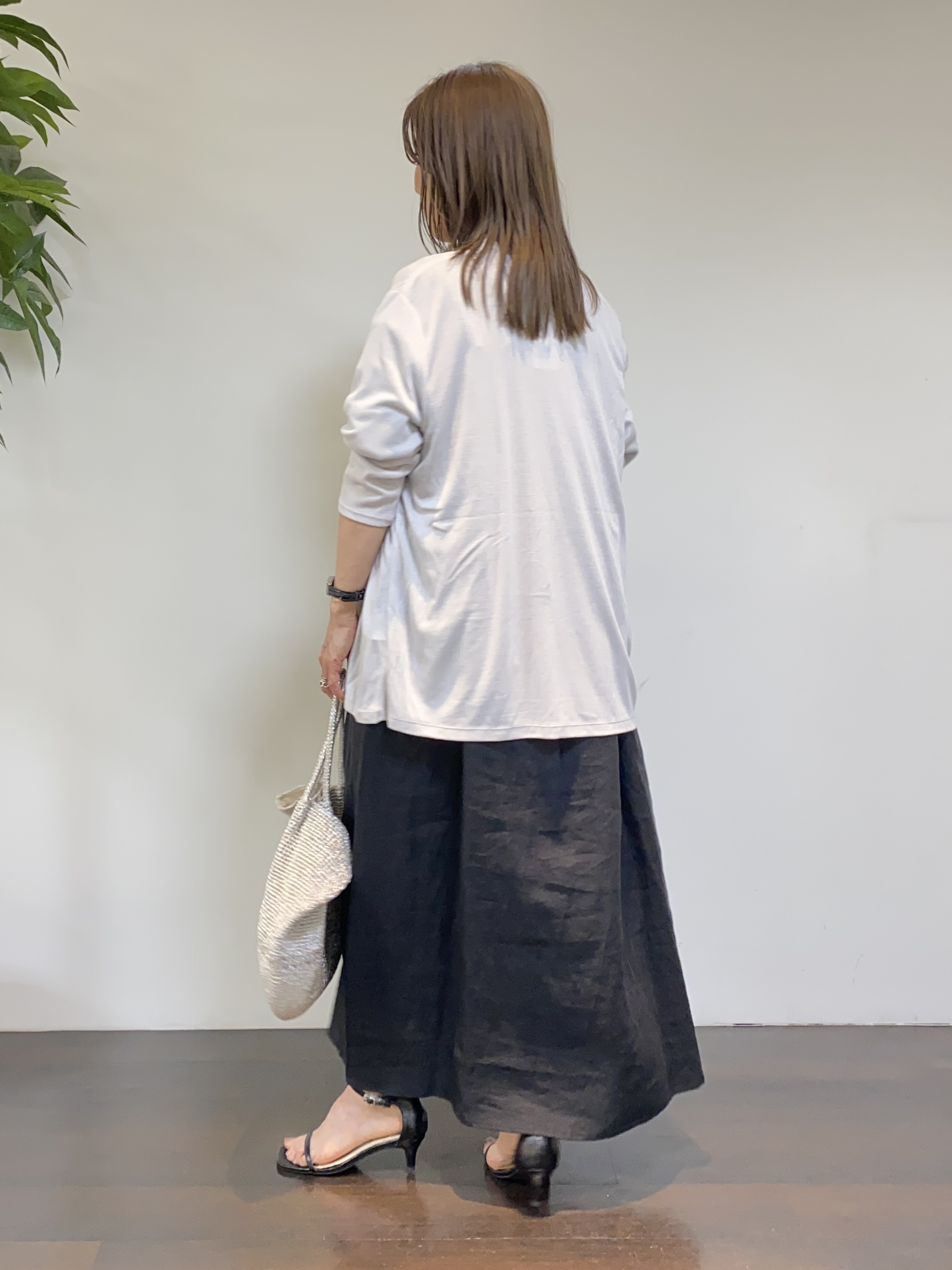 tomoさんの「UNTITLED｜【接触冷感/UVカット/遮熱機能】フライスジャージカーディガン」を使ったコーディネート