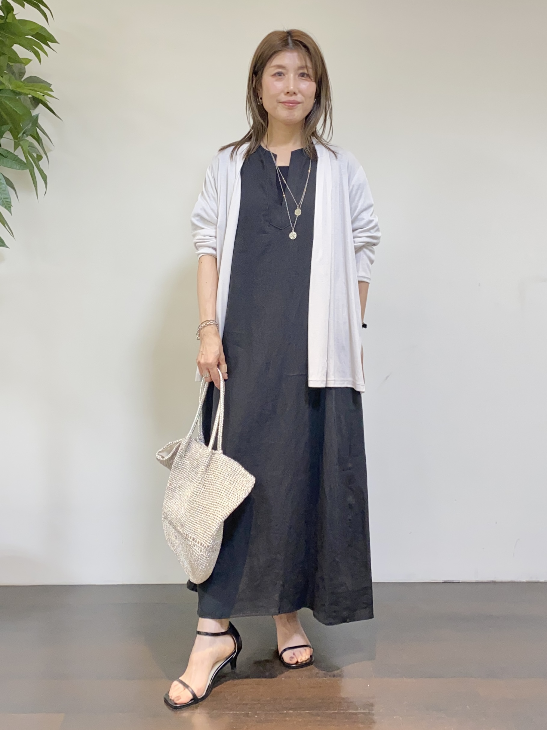 tomoさんの「UNTITLED｜【接触冷感/UVカット/遮熱機能】フライスジャージカーディガン」を使ったコーディネート