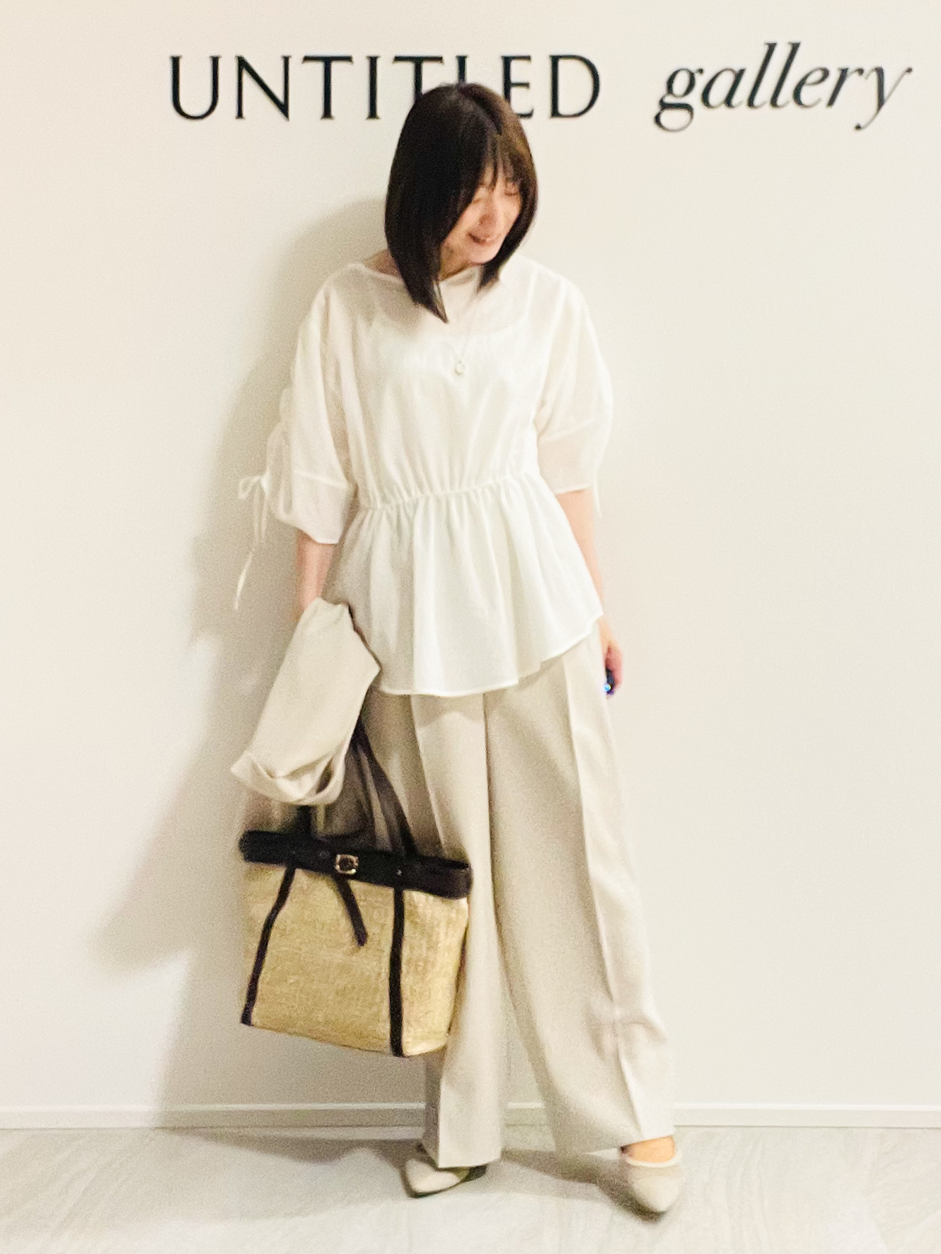 めいさんの「UNTITLED｜【通気性あり／涼しい／マシンウォッシャブル】ウエストギャザーブラウス」を使ったコーディネート