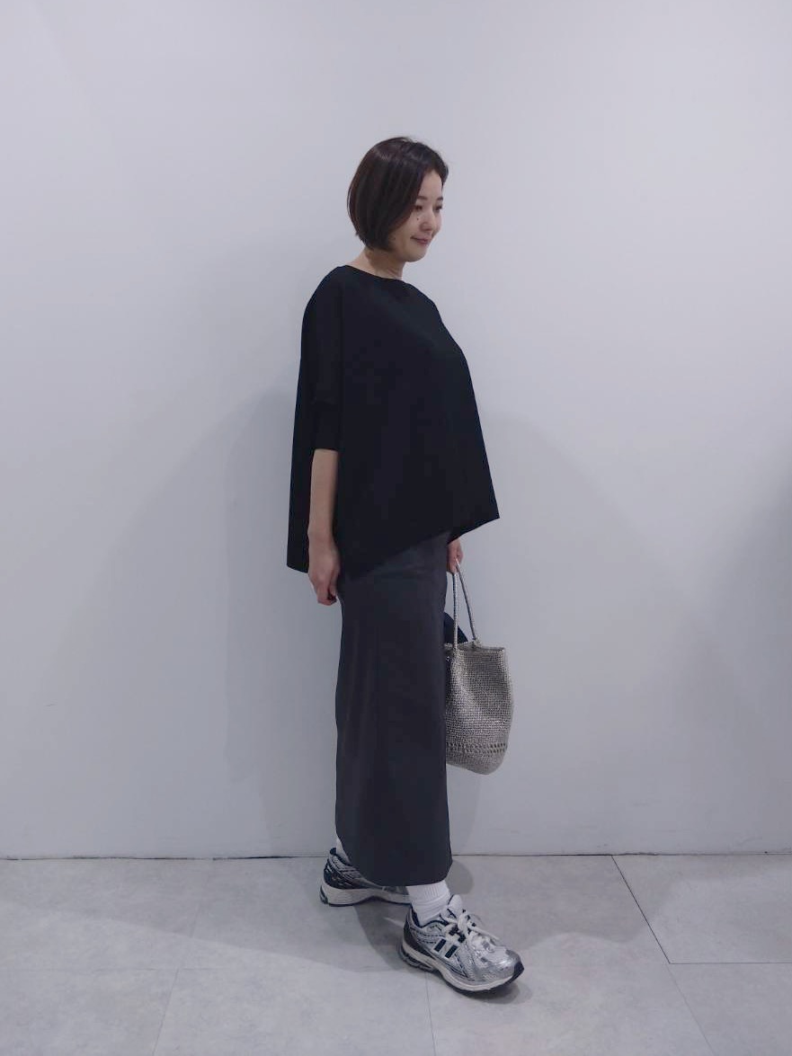 まどかさんの「UNTITLED｜【アンサンブル可/洗える】シアーレーヨンニット」を使ったコーディネート