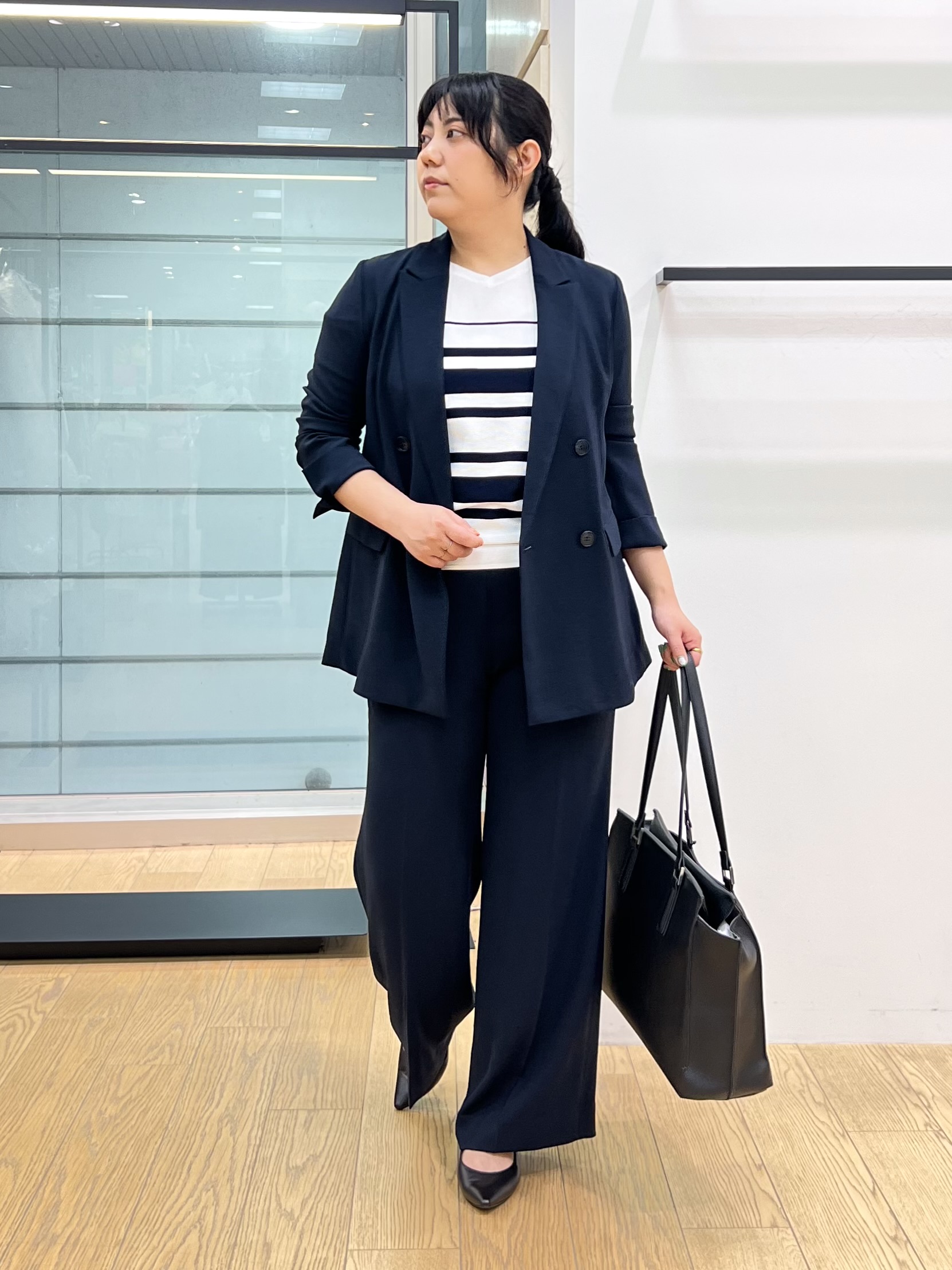 shimaさんの「INDIVI｜【洗える／多機能／SETUP可】着る日傘ダブルジャケット」を使ったコーディネート
