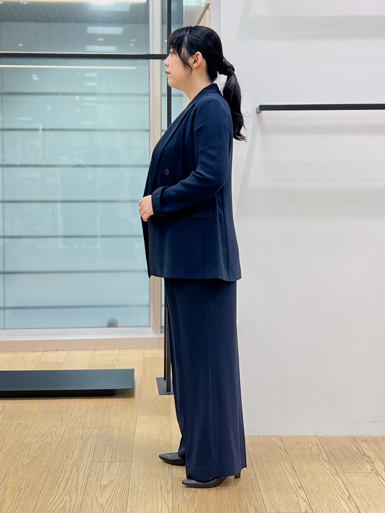 shimaさんの「INDIVI｜【洗える／多機能／SETUP可】着る日傘ダブルジャケット」を使ったコーディネート