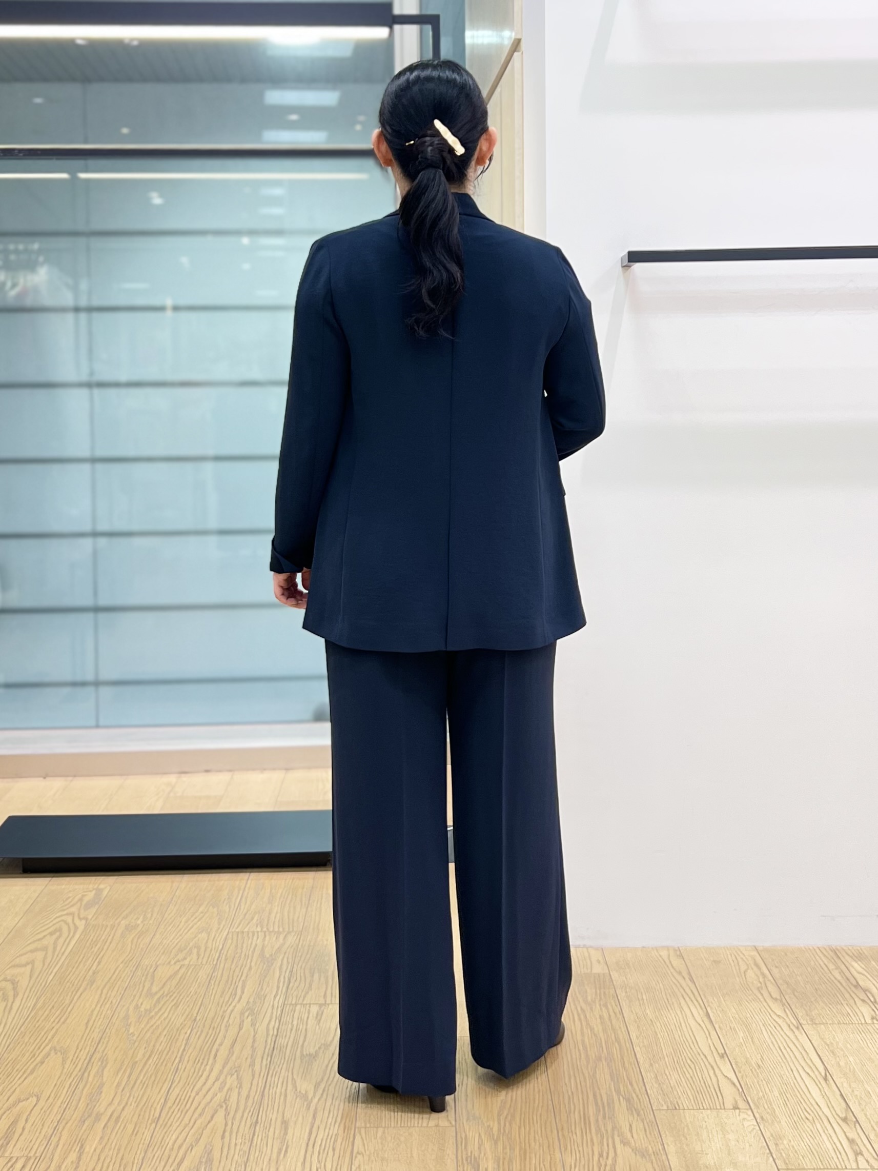 shimaさんの「INDIVI｜【洗える／多機能／SETUP可】着る日傘ダブルジャケット」を使ったコーディネート