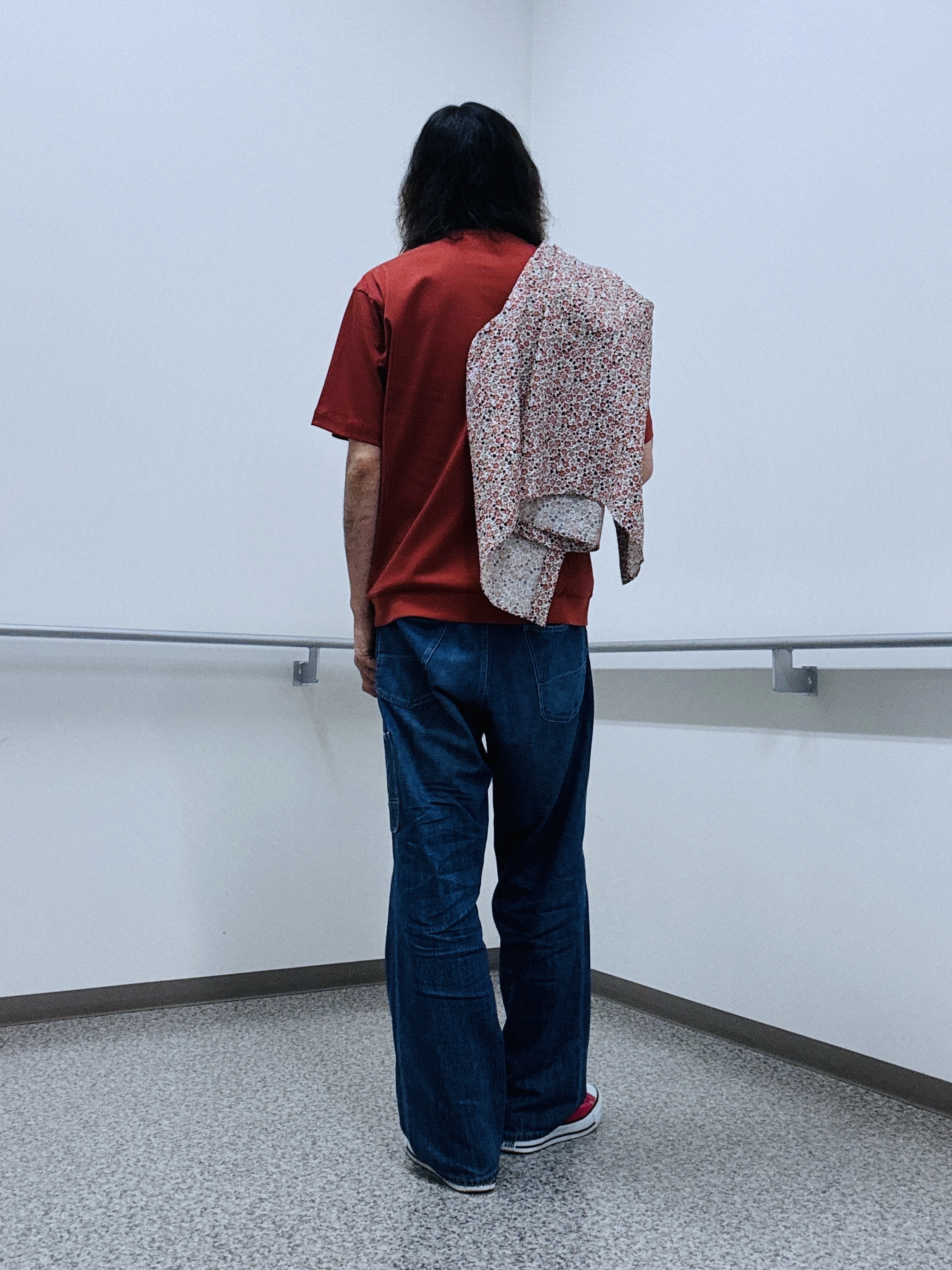 おーのさんの「TAKEO KIKUCHI｜リップル小花シャツ」を使ったコーディネート