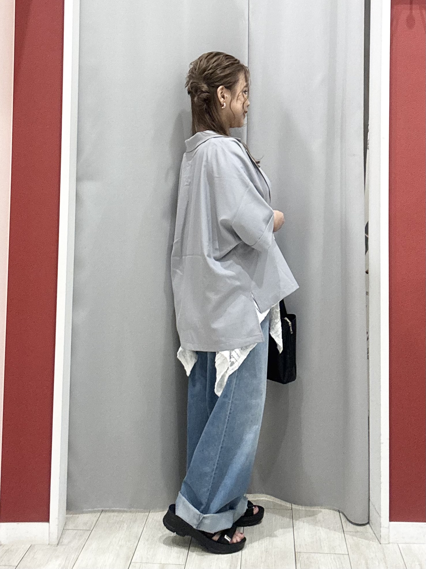 shioさんの「SHOO･LA･RUE｜【セットアップ可/洗濯後しわになりにくい/S-LL】半袖とろみテーラードジャケット」を使ったコーディネート