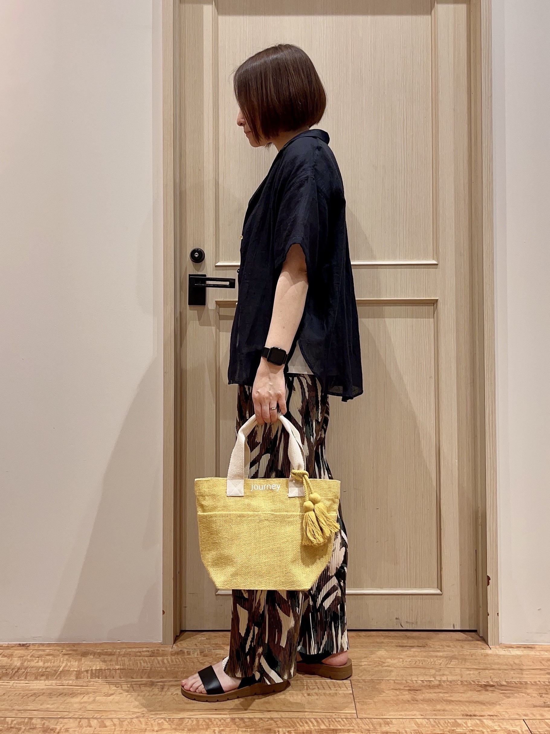 fukuiさんの「SHOO･LA･RUE｜【S-LL】ナチュラルに決まる 半袖シアーシャツジャケット」を使ったコーディネート