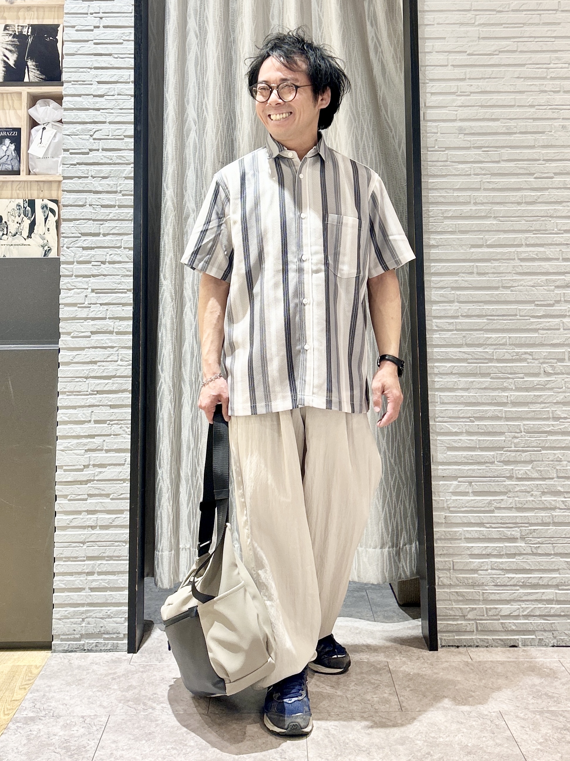 KENJI Iさんの「THE SHOP TK｜メッシュ ストライプ半袖シャツ 洗濯機OK／通気性◎」を使ったコーディネート