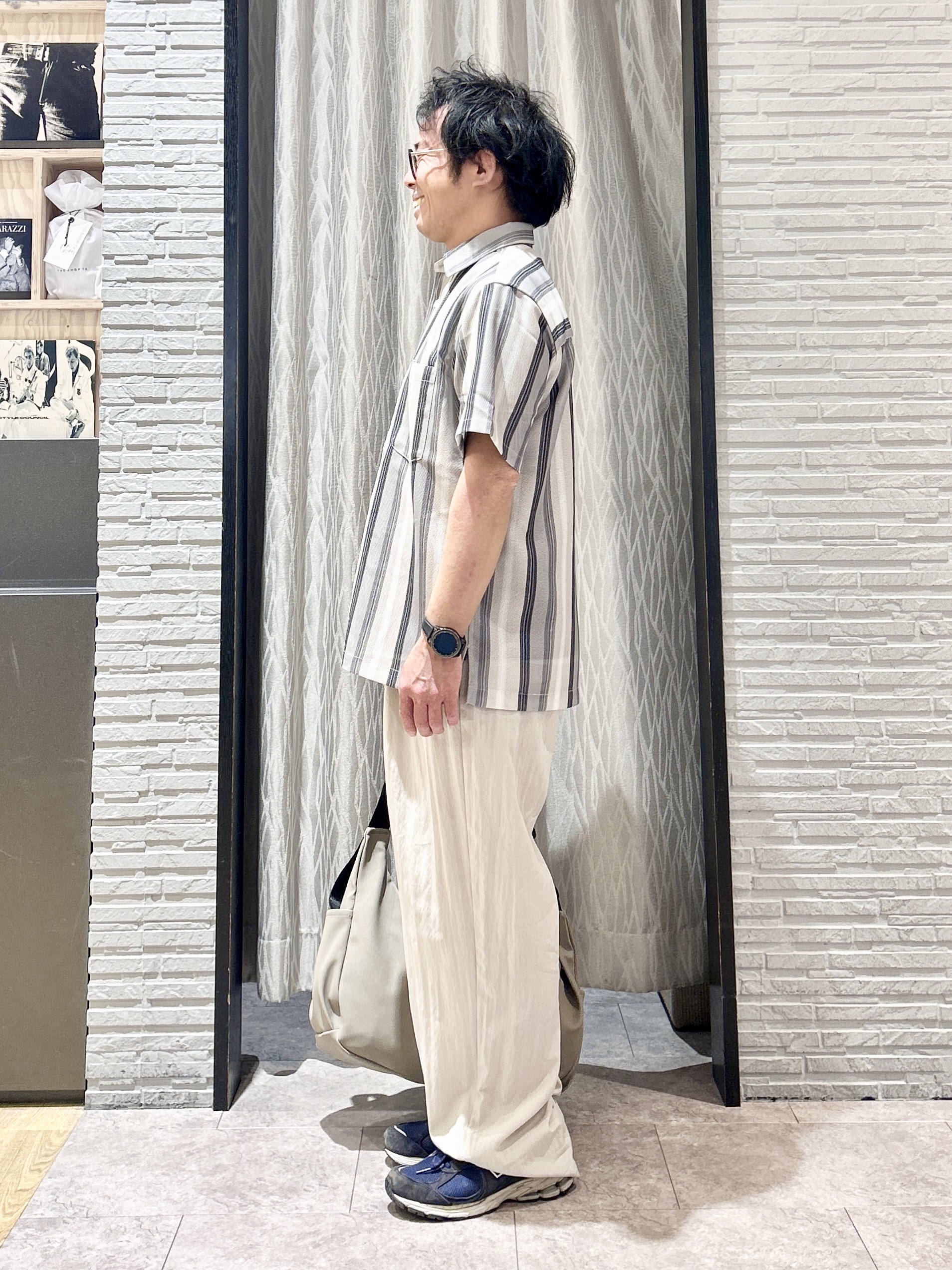 KENJI Iさんの「THE SHOP TK｜メッシュ ストライプ半袖シャツ 洗濯機OK／通気性◎」を使ったコーディネート