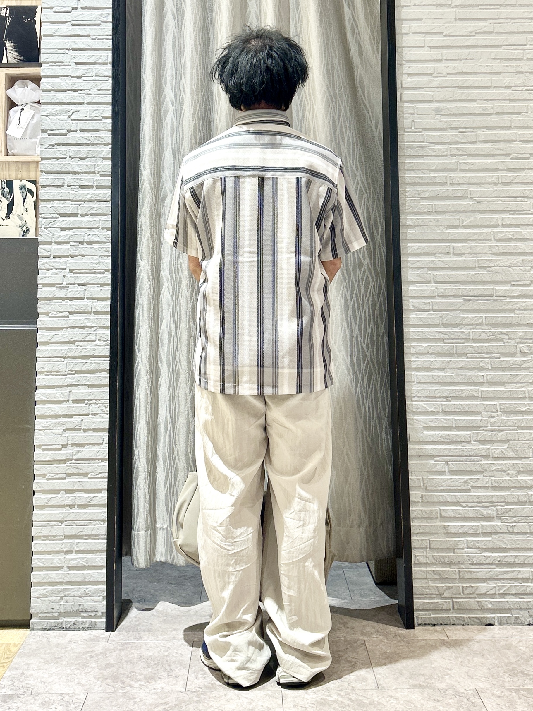 KENJI Iさんの「THE SHOP TK｜メッシュ ストライプ半袖シャツ 洗濯機OK／通気性◎」を使ったコーディネート