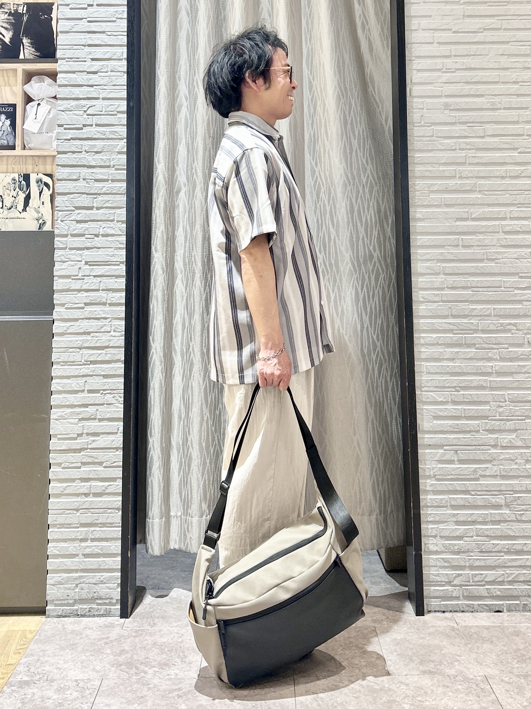 KENJI Iさんの「THE SHOP TK｜メッシュ ストライプ半袖シャツ 洗濯機OK／通気性◎」を使ったコーディネート