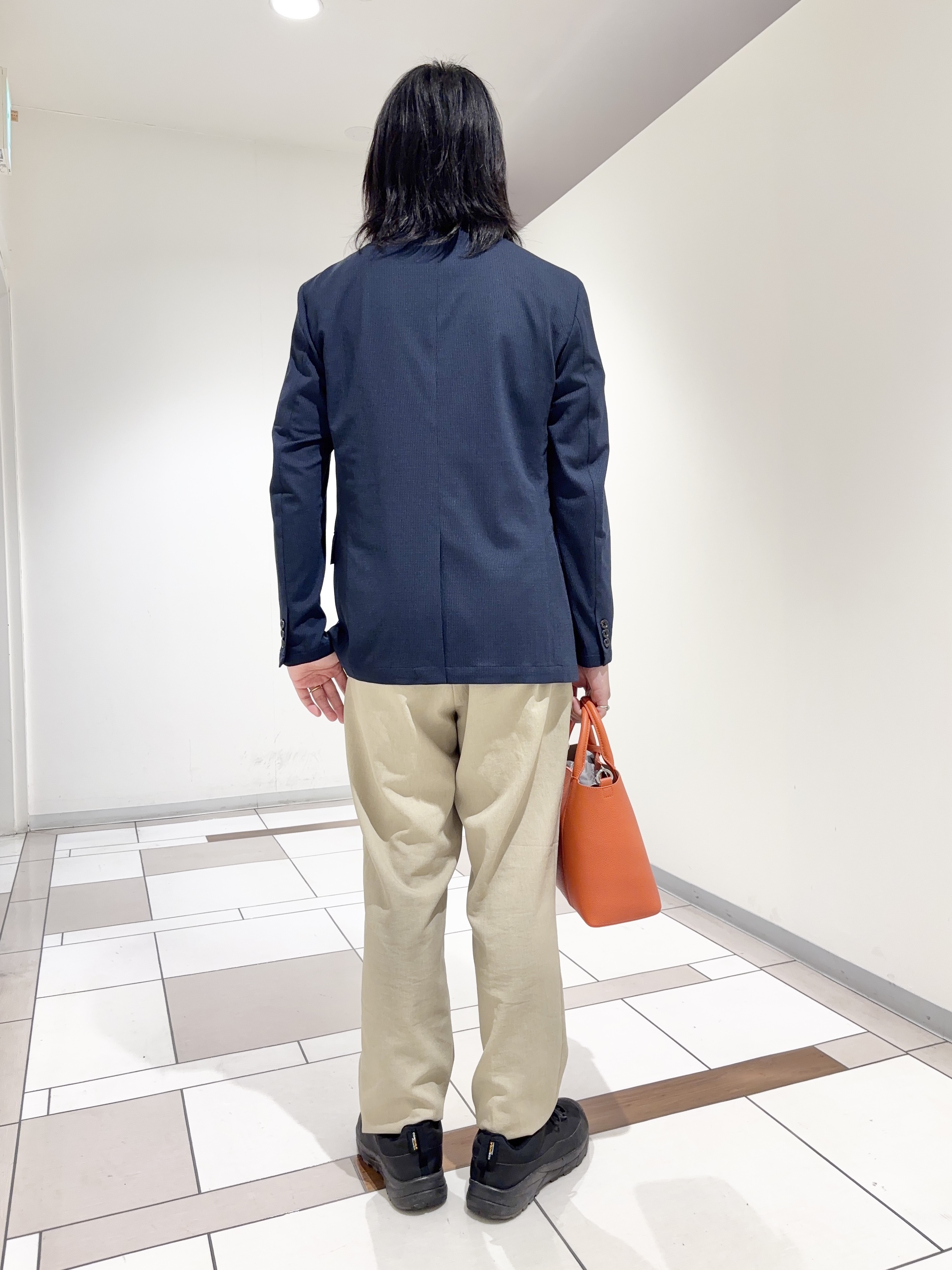 及川さんの「TAKEO KIKUCHI｜【Begin5月号掲載/通気性】トリコットサッカー ジャケット」を使ったコーディネート