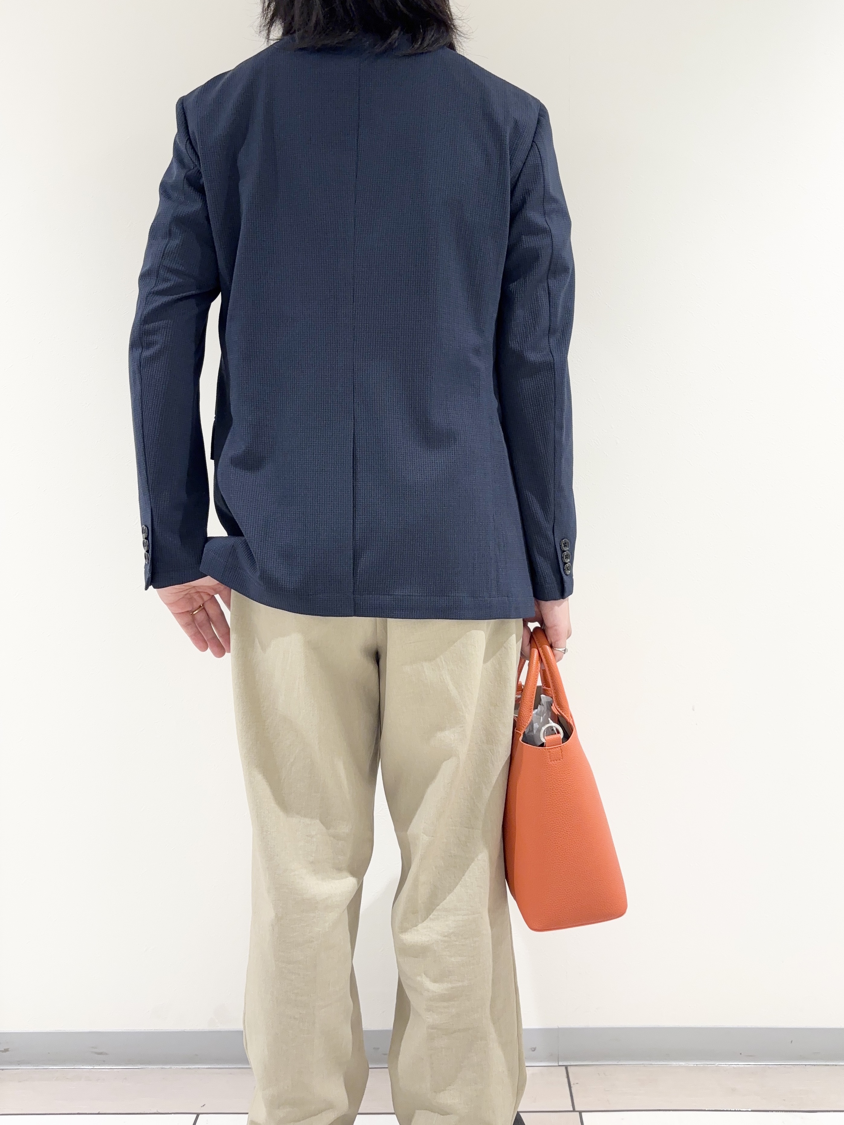 及川さんの「TAKEO KIKUCHI｜【Begin5月号掲載/通気性】トリコットサッカー ジャケット」を使ったコーディネート