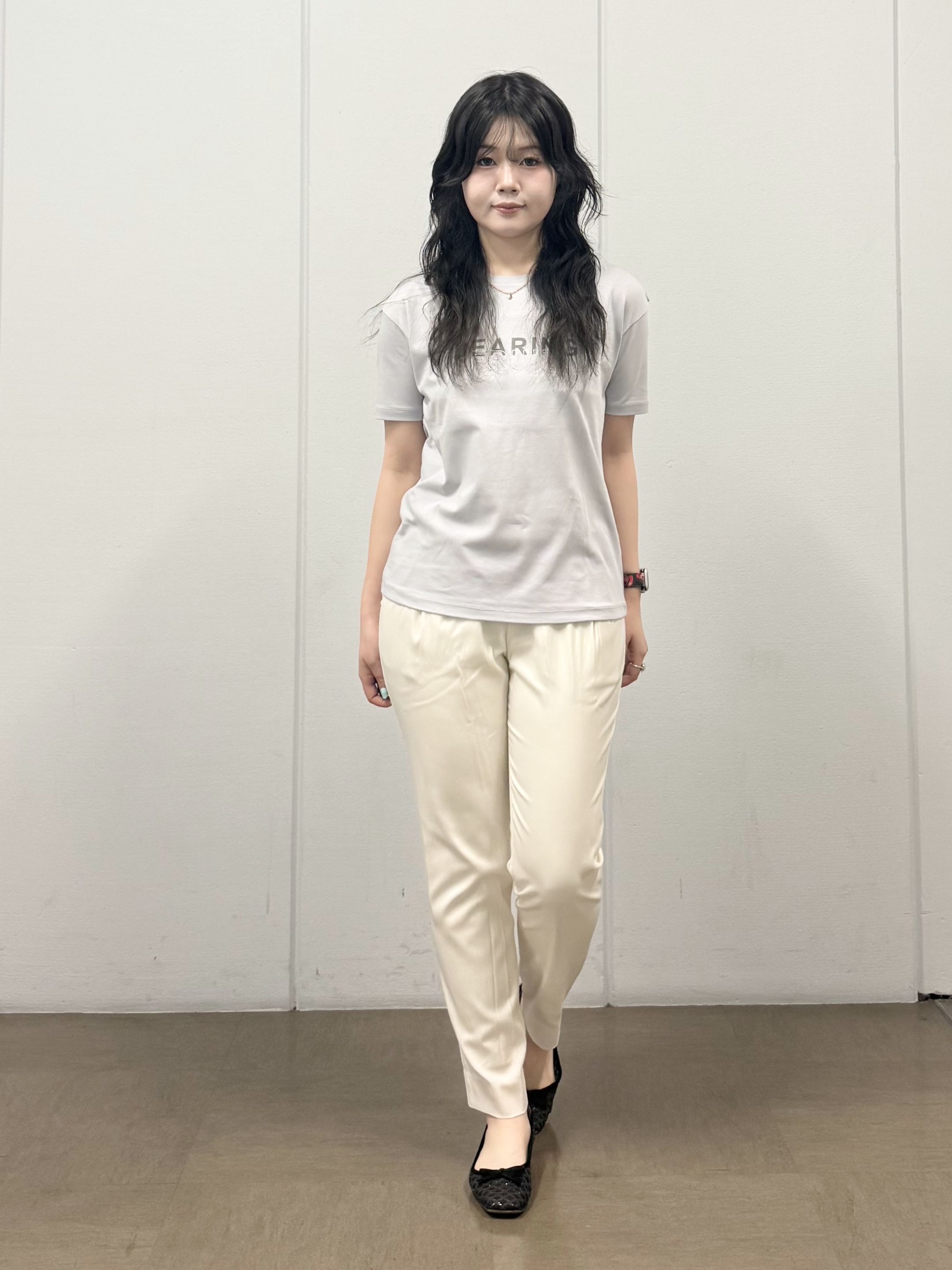 mizukiさんの「INDIVI｜【UVケア／選べるグラフィック】スムースジャージTシャツ」を使ったコーディネート