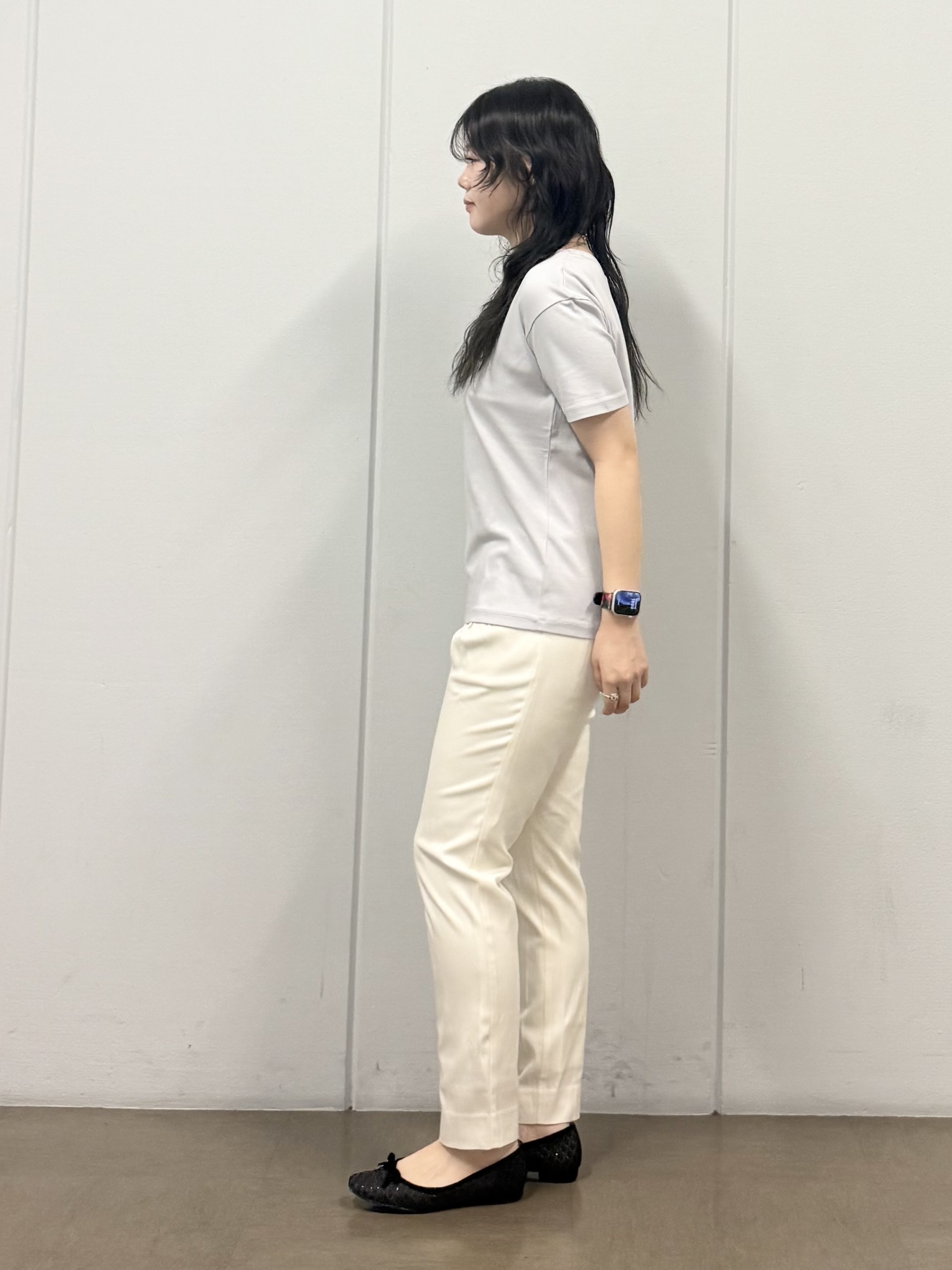 mizukiさんの「INDIVI｜【UVケア／選べるグラフィック】スムースジャージTシャツ」を使ったコーディネート