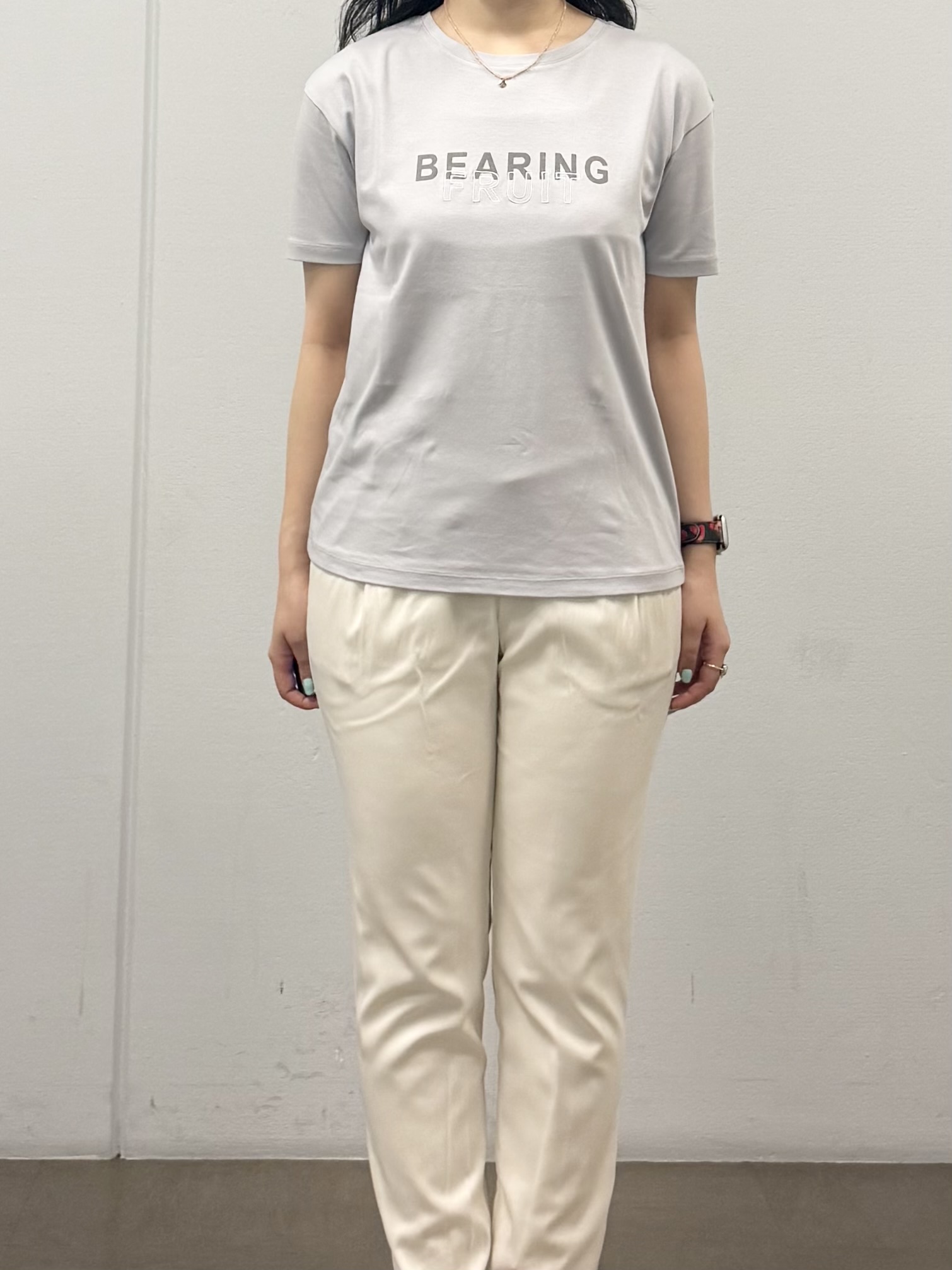 mizukiさんの「INDIVI｜【UVケア／選べるグラフィック】スムースジャージTシャツ」を使ったコーディネート