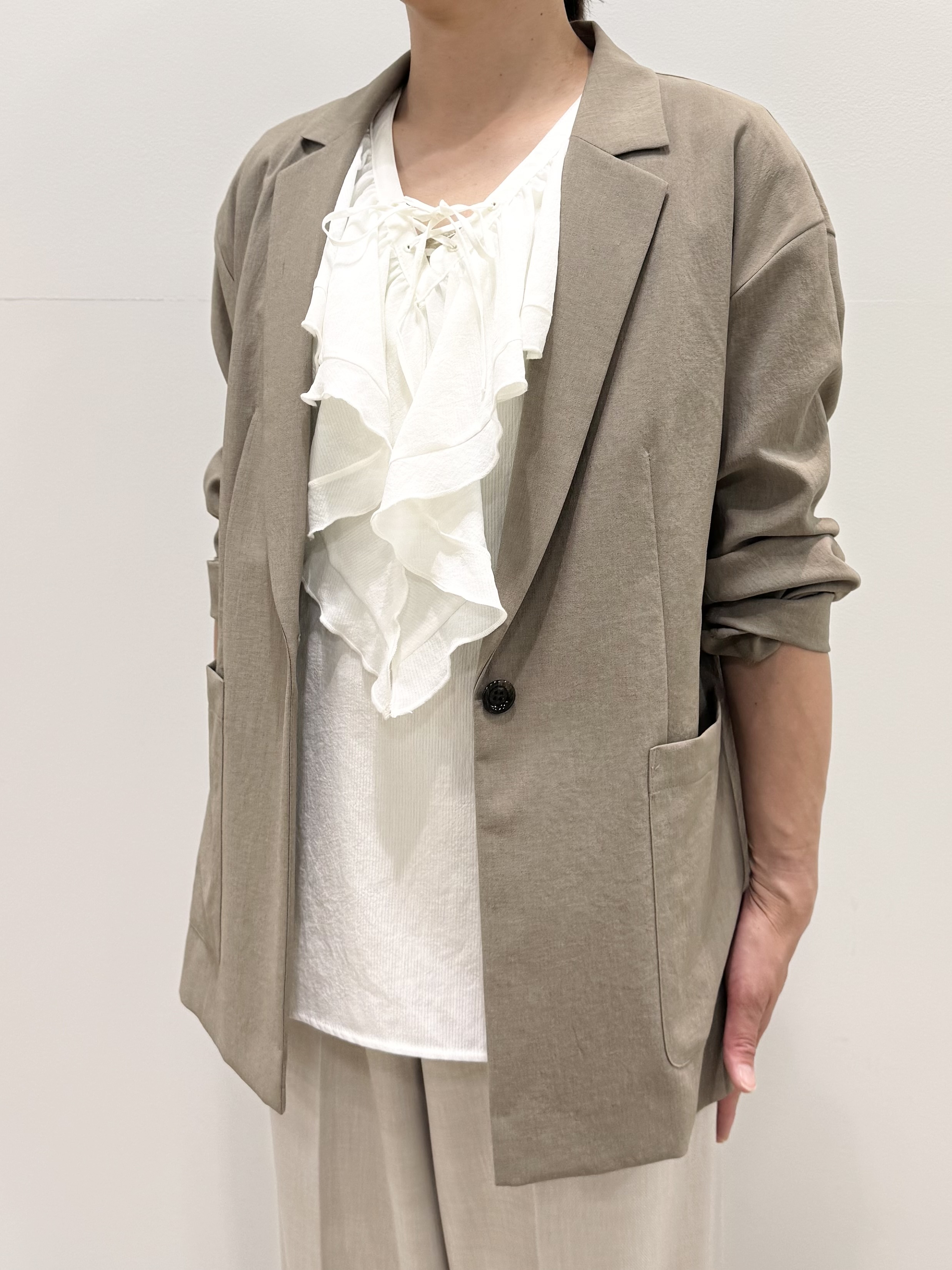 koyaさんの「Reflect｜【SS-4Lサイズ／接触冷感／シワになりにくい】リラクシーテーラードジャケット」を使ったコーディネート