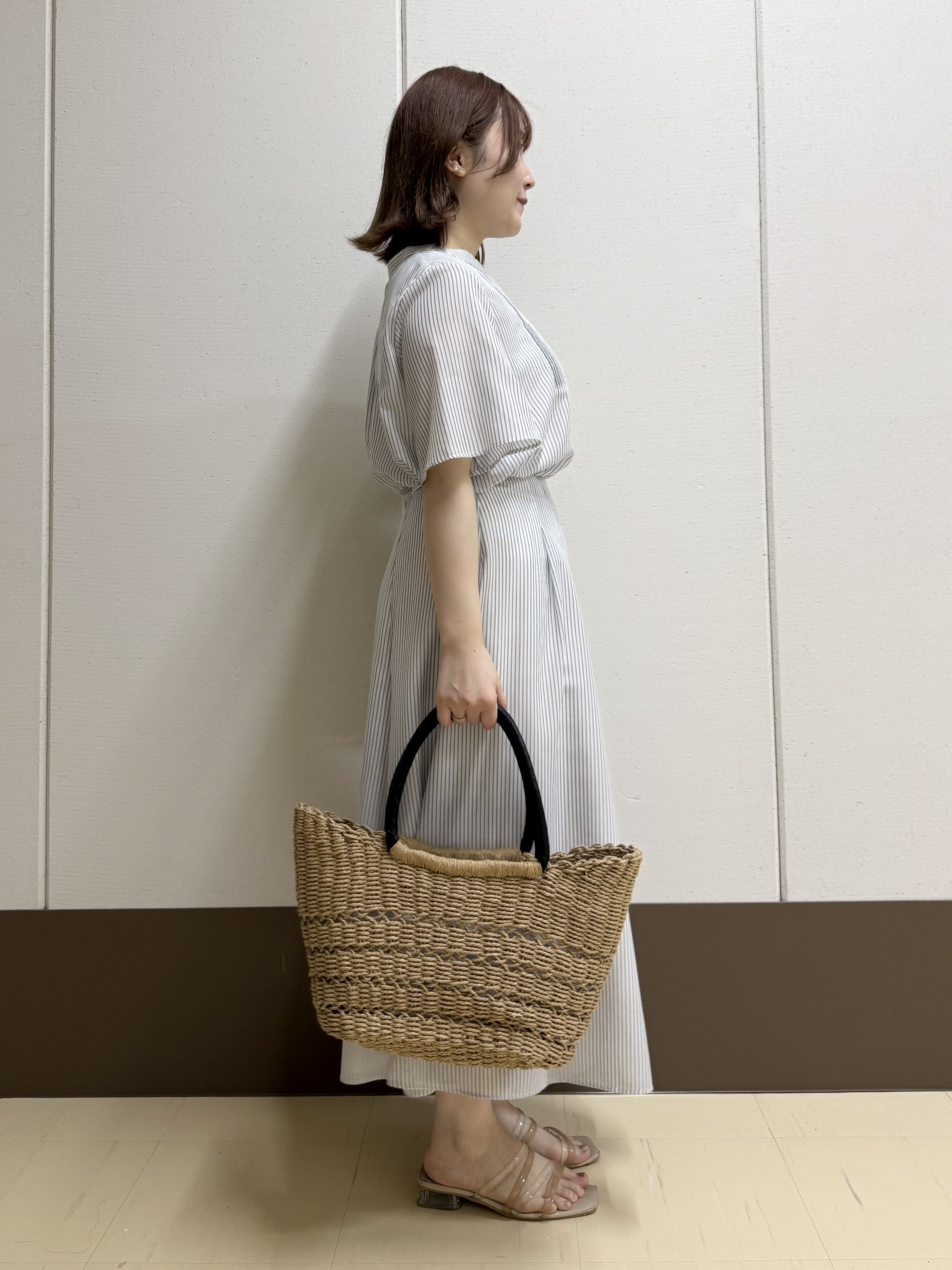 Rikoさんの「INDIVI｜【接触冷感/洗える】シアーシャンブレーピンタックブラウス」を使ったコーディネート