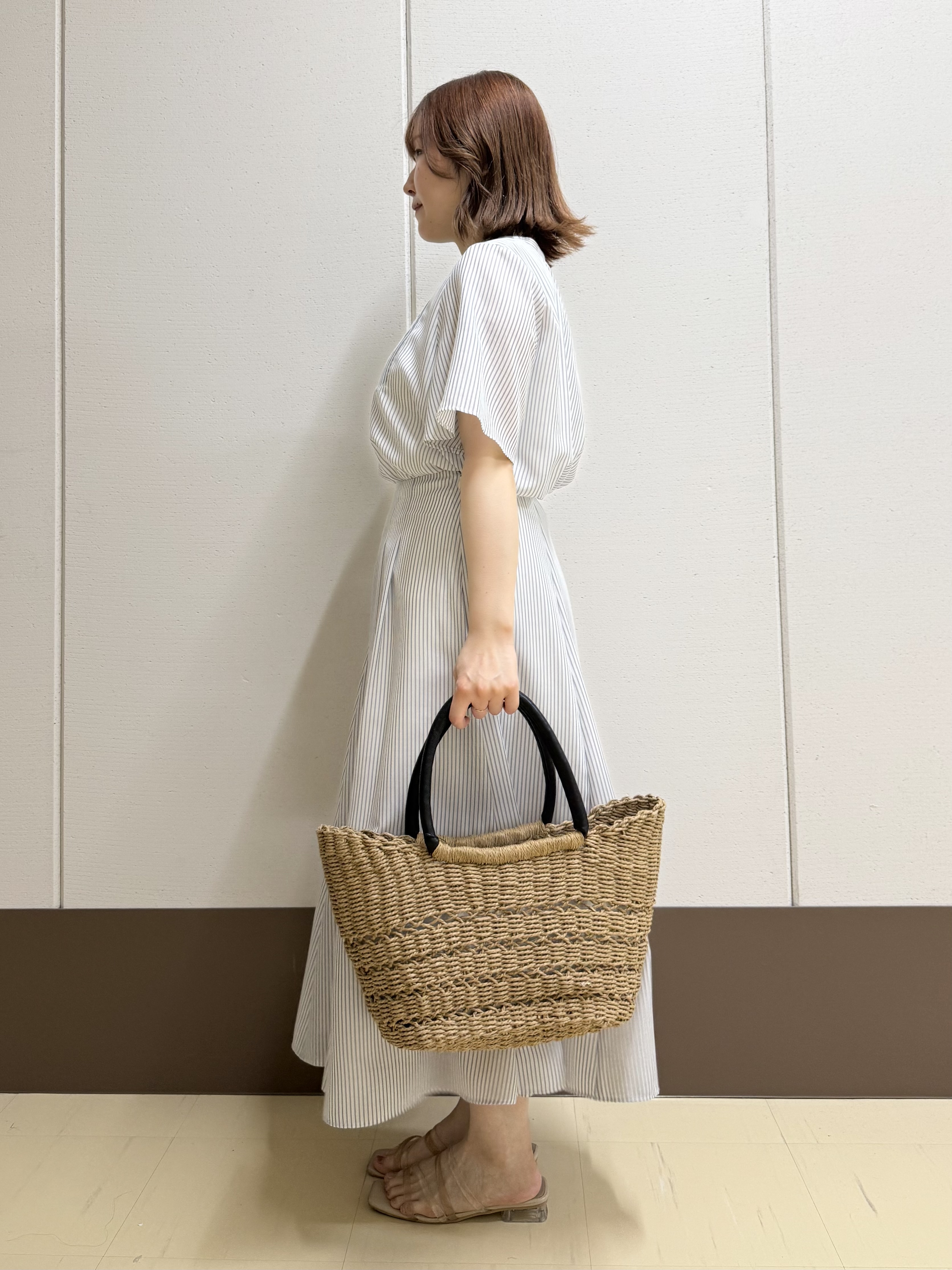 Rikoさんの「INDIVI｜【接触冷感/洗える】シアーシャンブレーピンタックブラウス」を使ったコーディネート