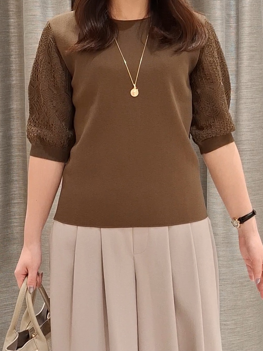 YuKaRiさんの「UNTITLED｜【洗える】エレガンススリーブニット」を使ったコーディネート