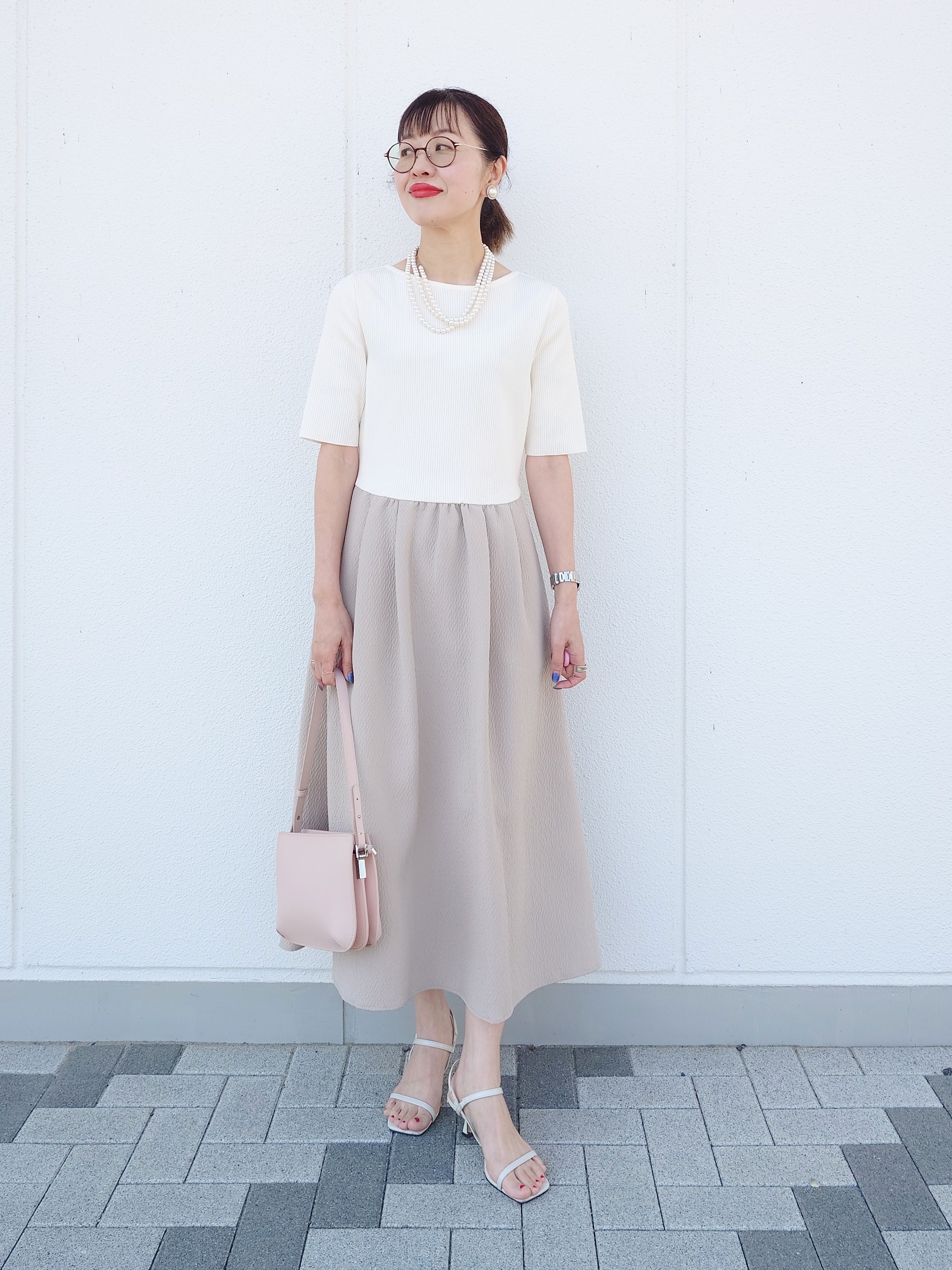 MUTSUKOさんの「UNTITLED｜【一枚でサマ見え】ニットドッキングジャガードワンピース」を使ったコーディネート