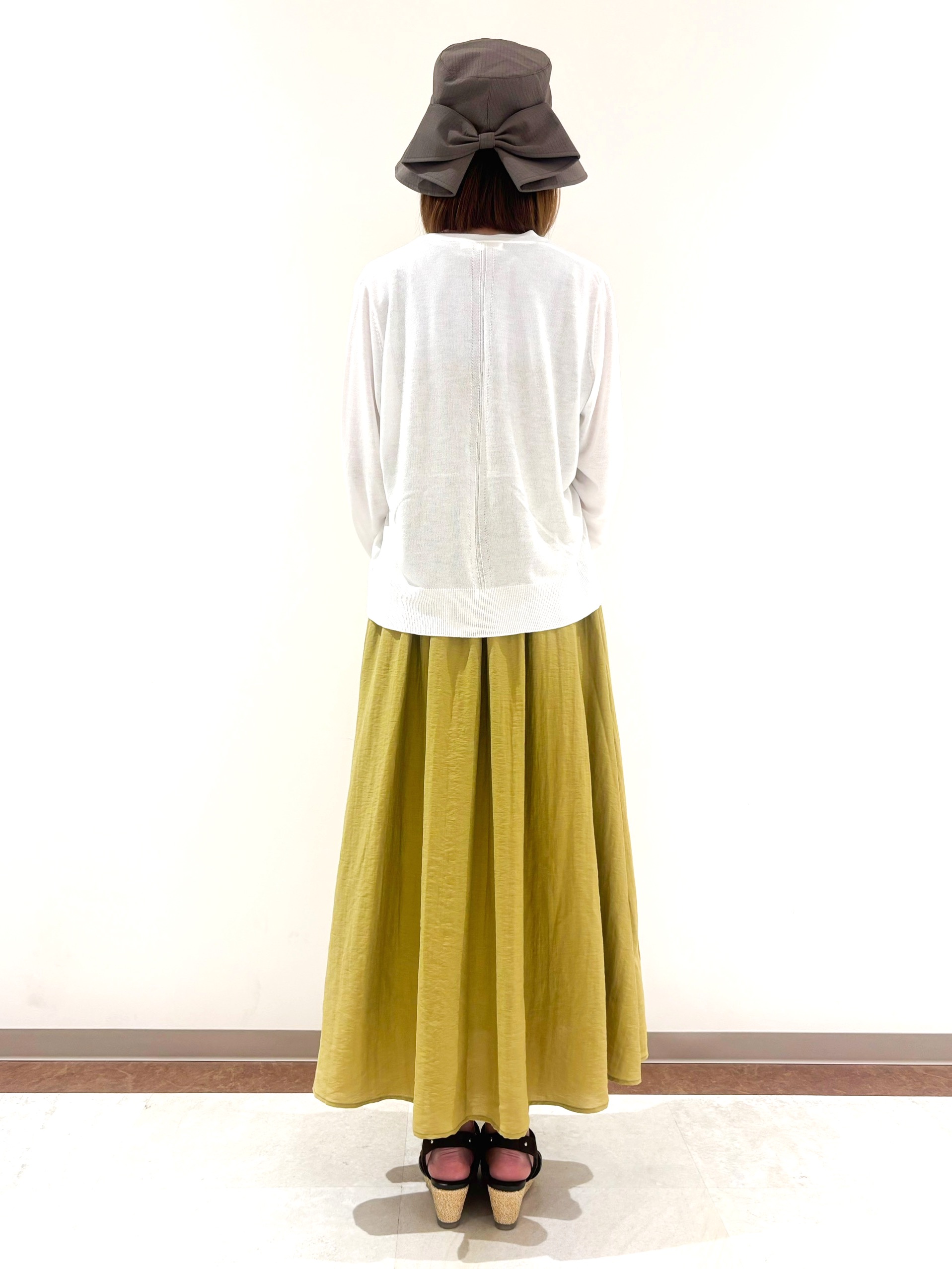miさんの「grove｜高評価！【接触冷感／UVカットetc】ベーシックショートカーディガン」を使ったコーディネート