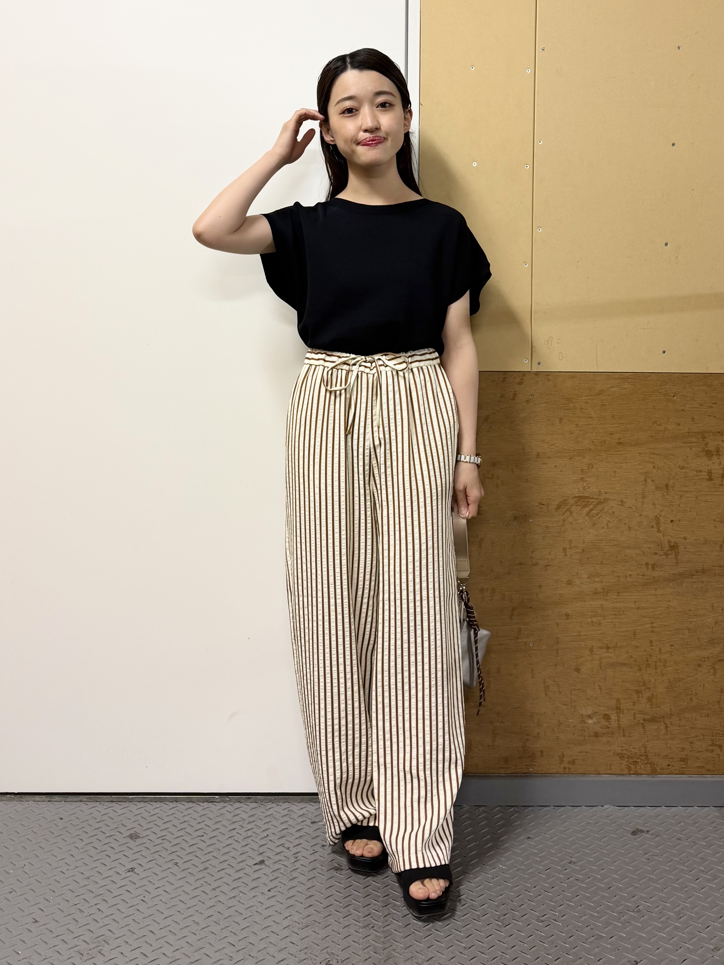 sahoさんの「THE SHOP TK｜【S-XL/ひんやりタッチ】多機能フレンチスリーブニット 洗濯機OK/UVケア/毛玉になりにくい」を使ったコーディネート