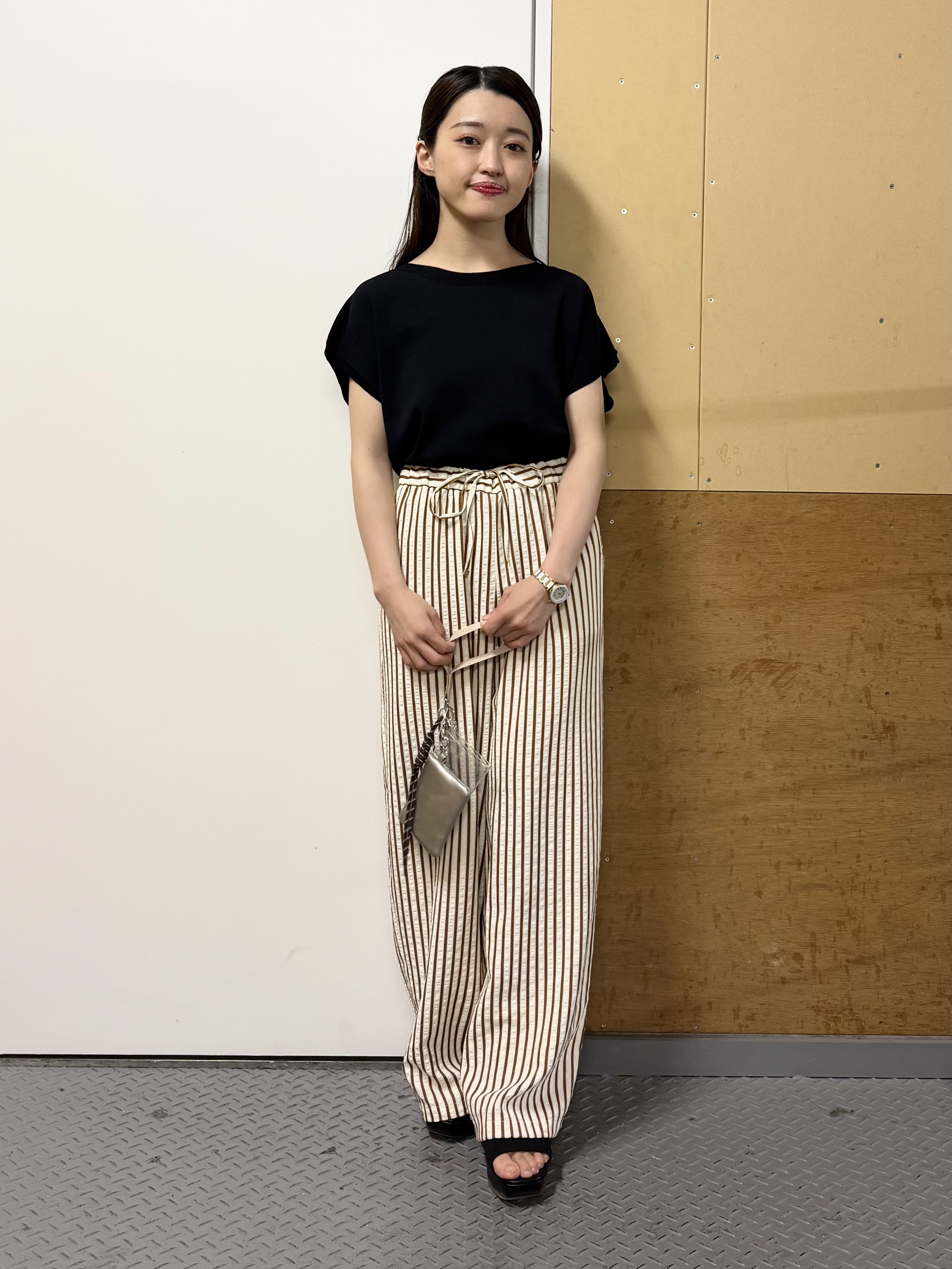 sahoさんの「THE SHOP TK｜【S-XL/ひんやりタッチ】多機能フレンチスリーブニット 洗濯機OK/UVケア/毛玉になりにくい」を使ったコーディネート