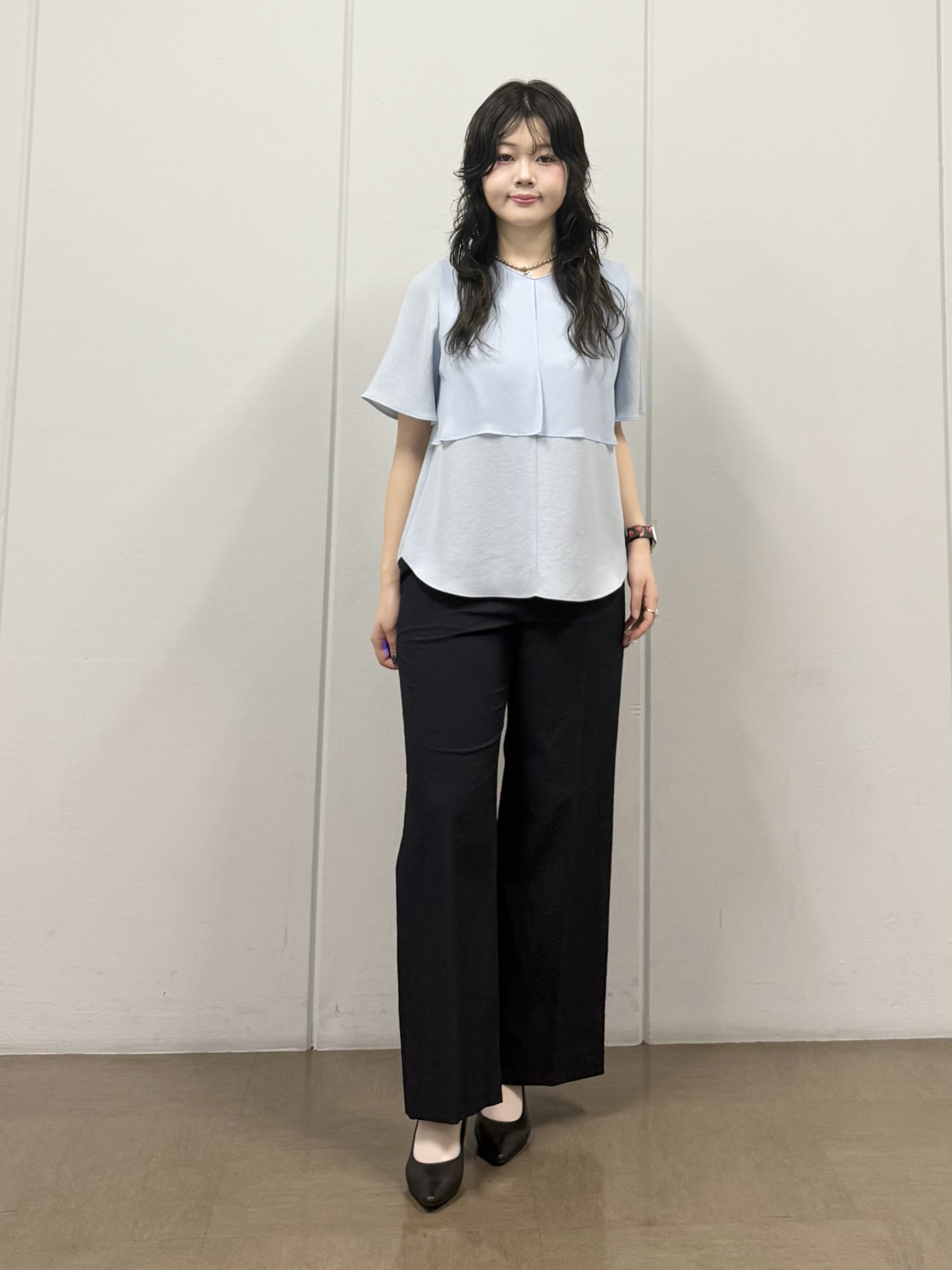 mizukiさんの「INDIVI｜【着る日傘】シフォンドッキングブラウス」を使ったコーディネート