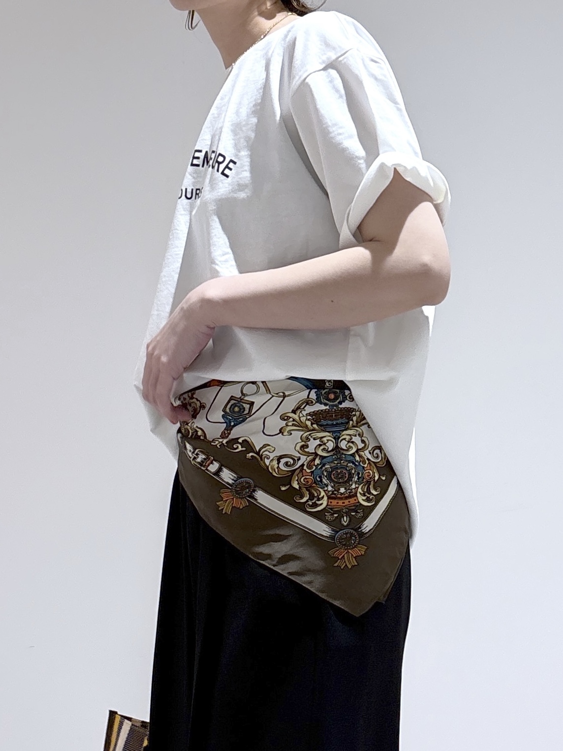 はなさんの「OPAQUE.CLIP｜ロゴプリントアソートTシャツ【洗濯機OK】」を使ったコーディネート